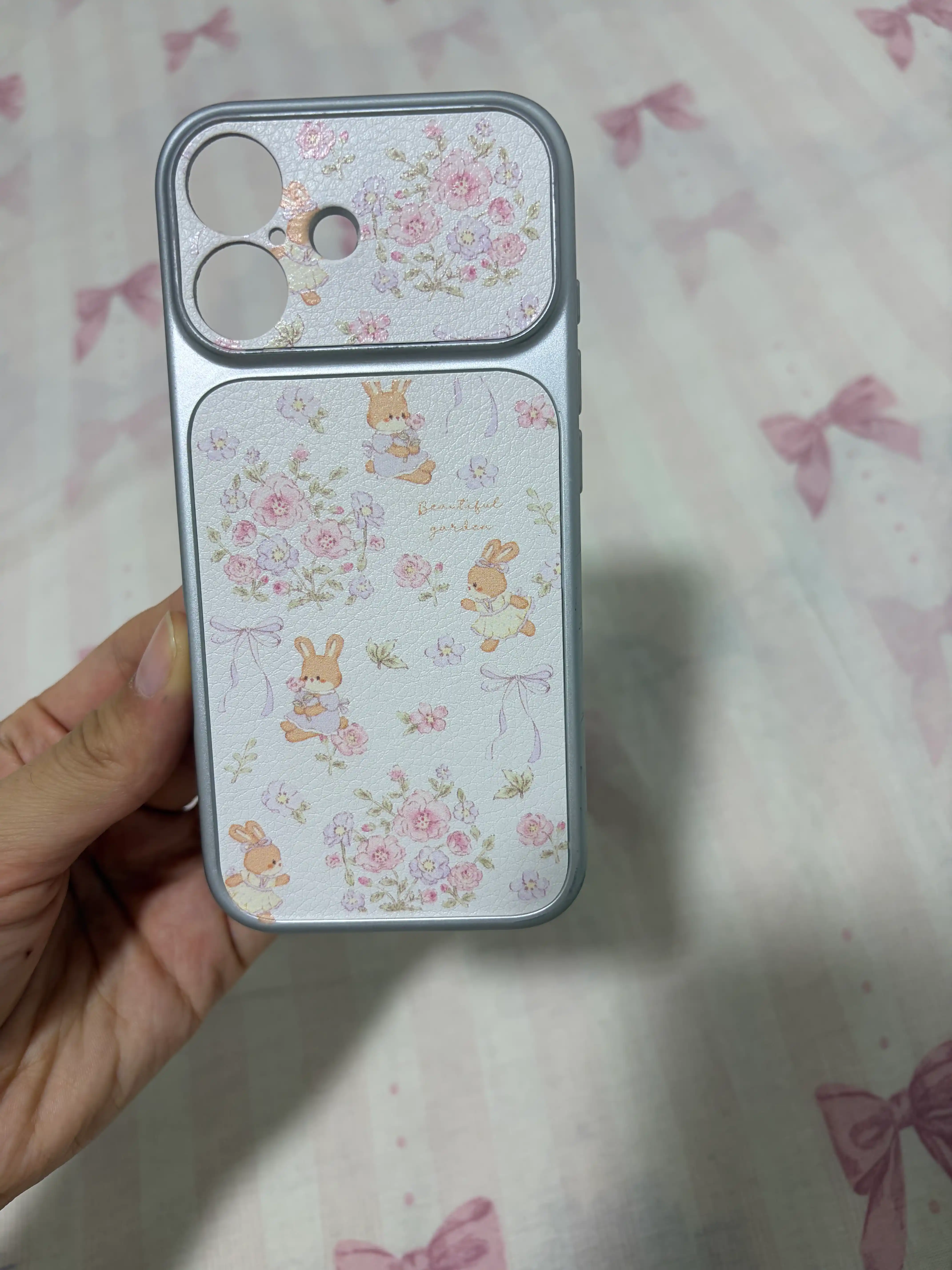 IPhone modellari uchun premium sifatli charm chehol, Limited Edition