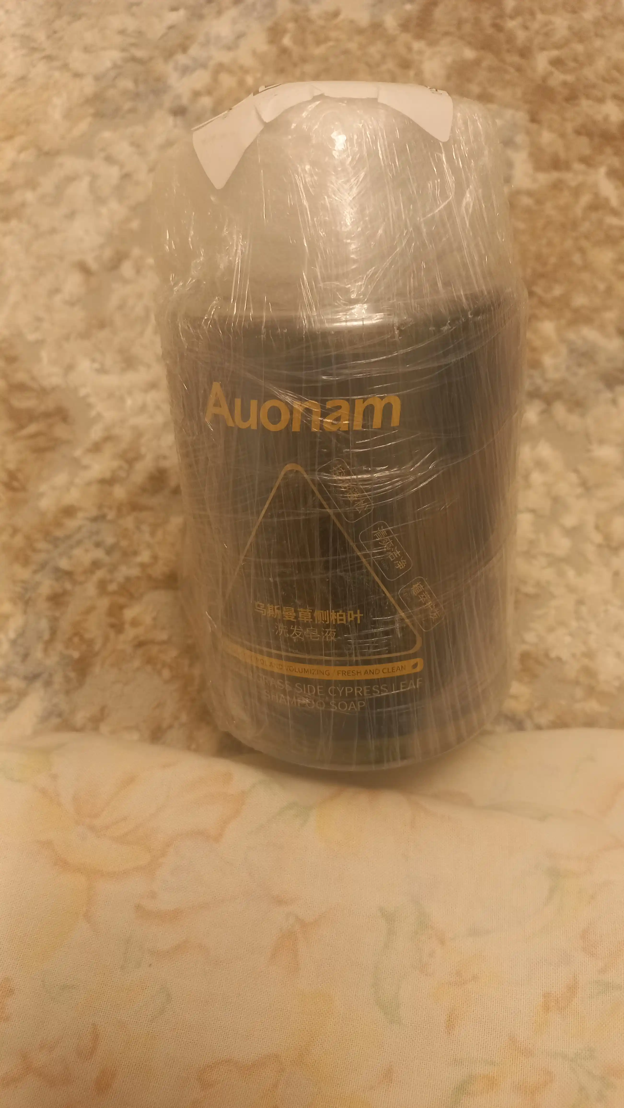Soch o'stiradigan va to'kilishiga qarshi shampun Auonam ayollar va erkaklar uchun, 500ml