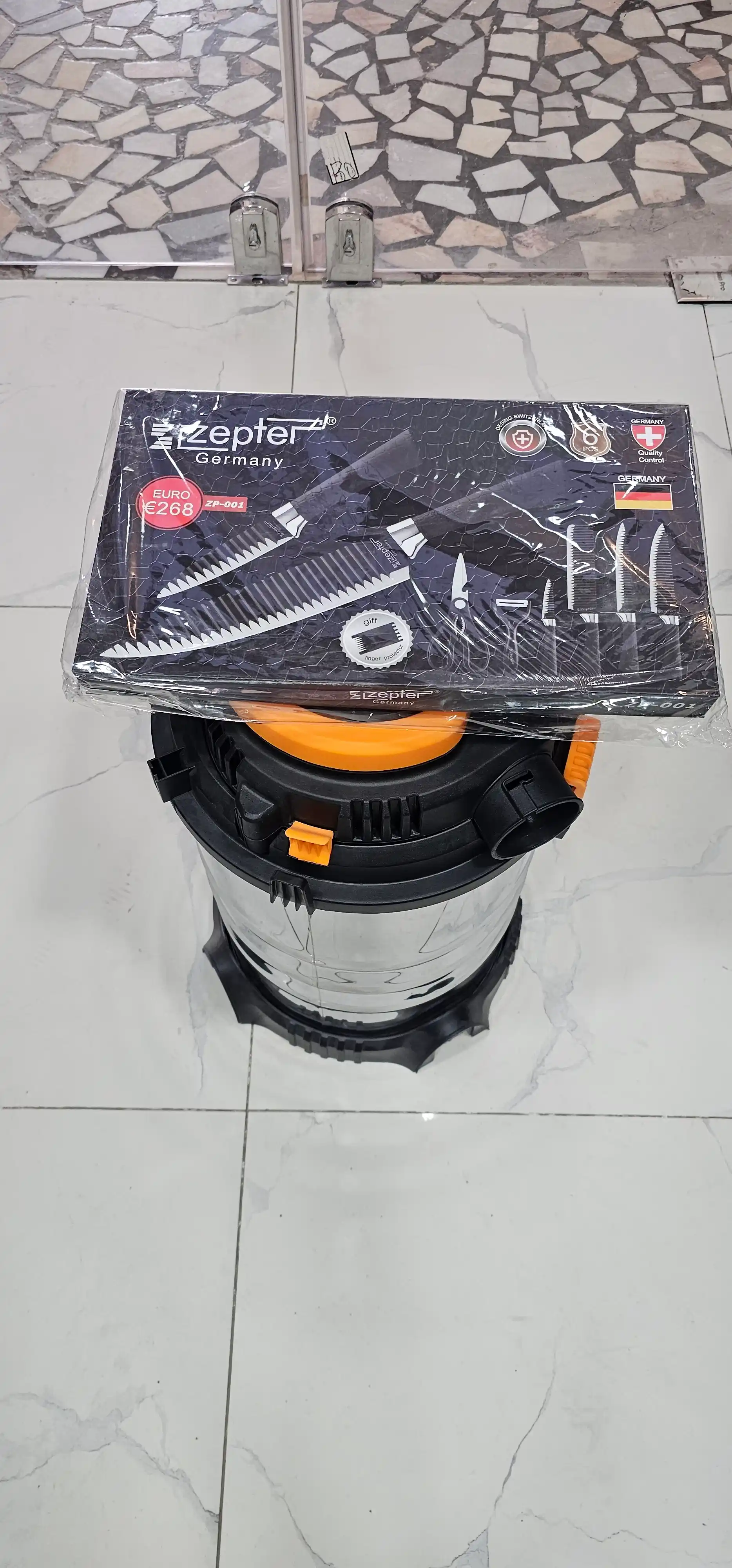 Пылесос строительный Rulls RZ2301WDD 30 л, 3 в 1, сухая и влажная уборка, выдув, моющий