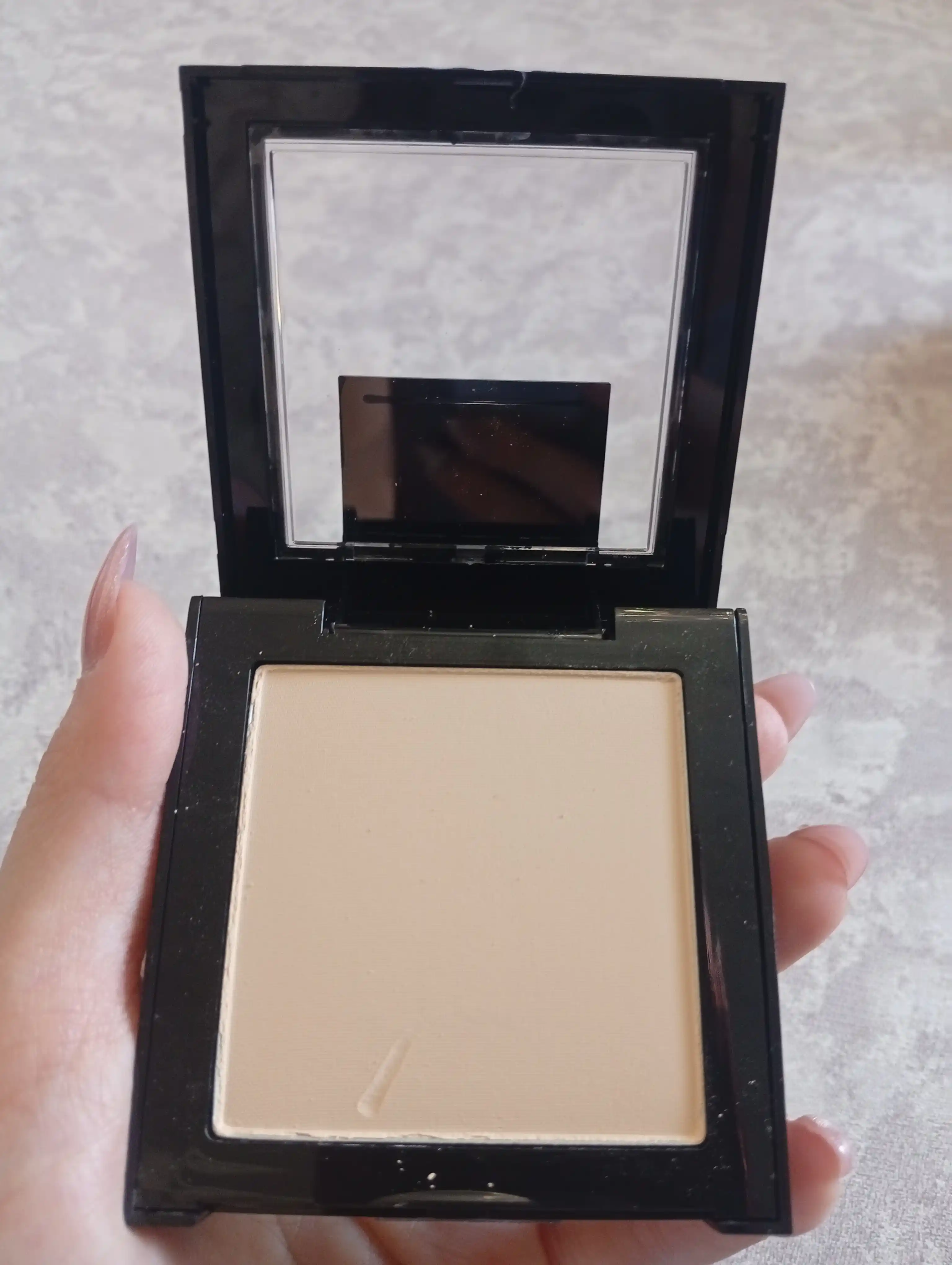 MAYBELLINE Fit me Matte kukuni, ton 105, 9 g, (Meibellin):3/108