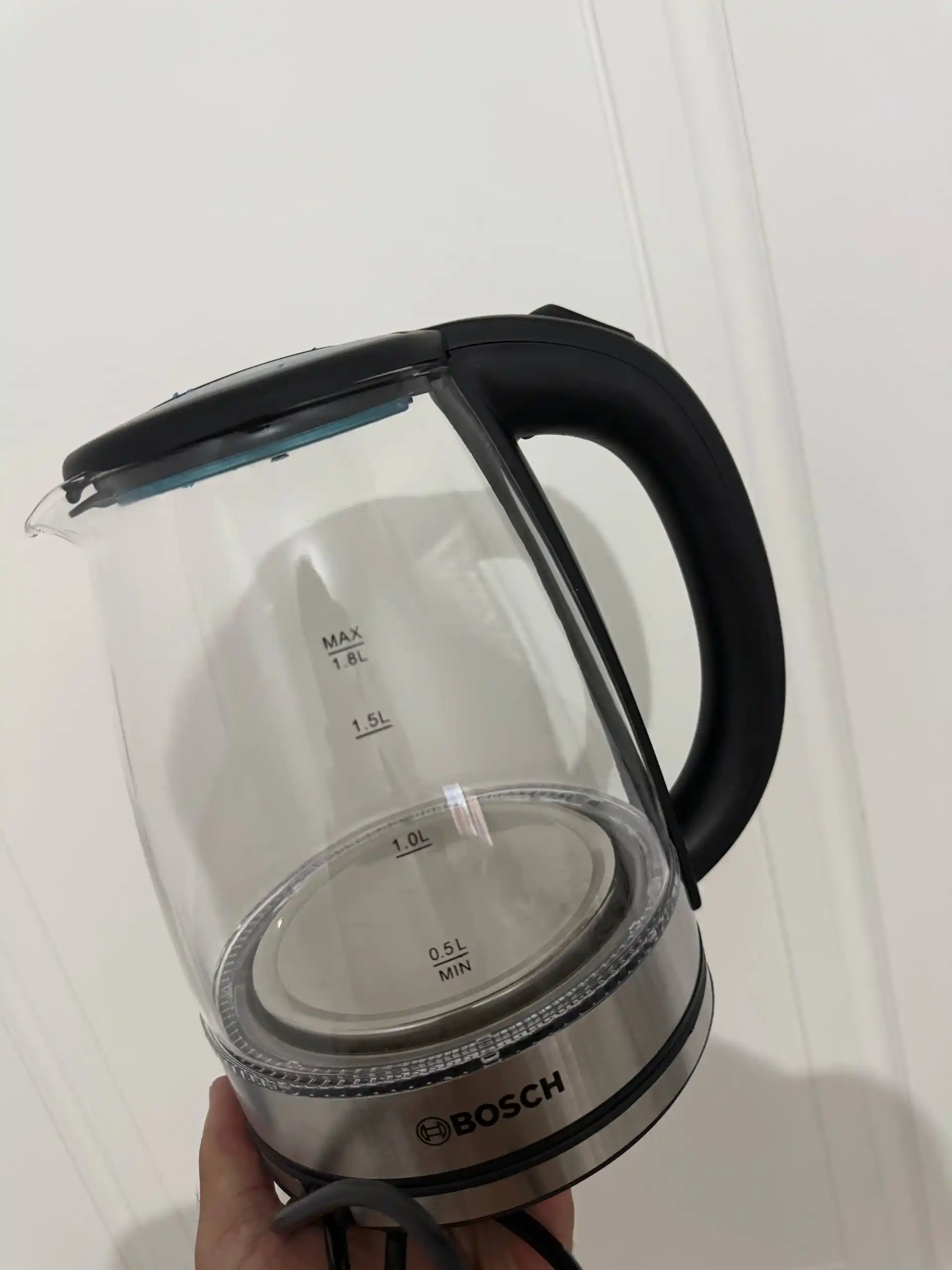 Elektr choynak, 1.8 l 1500-2000 Vt, LED yoritgich va mustahkam konstruksiya