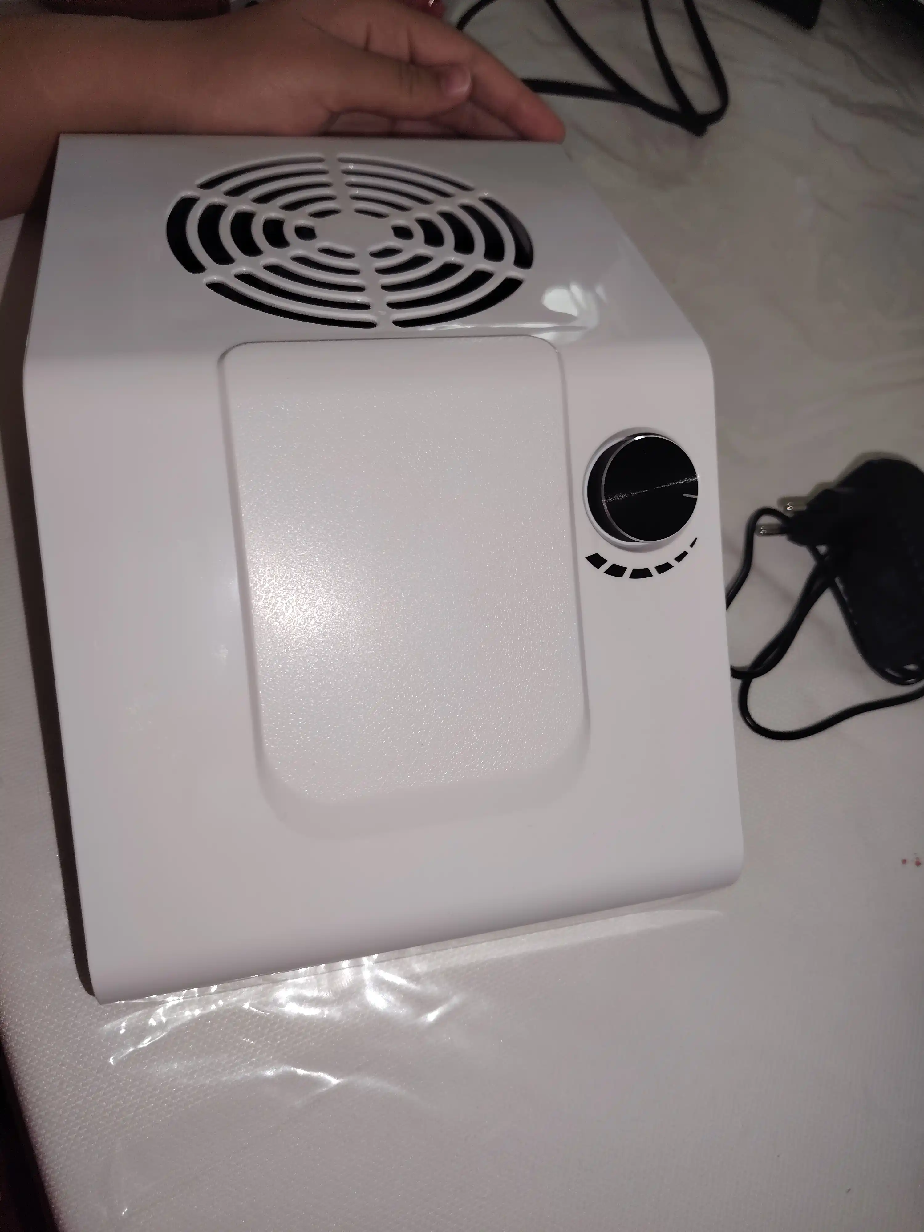 Manikyur va pedikyur uchun stol chang yutgichi, pilesos manikyurga, 80W