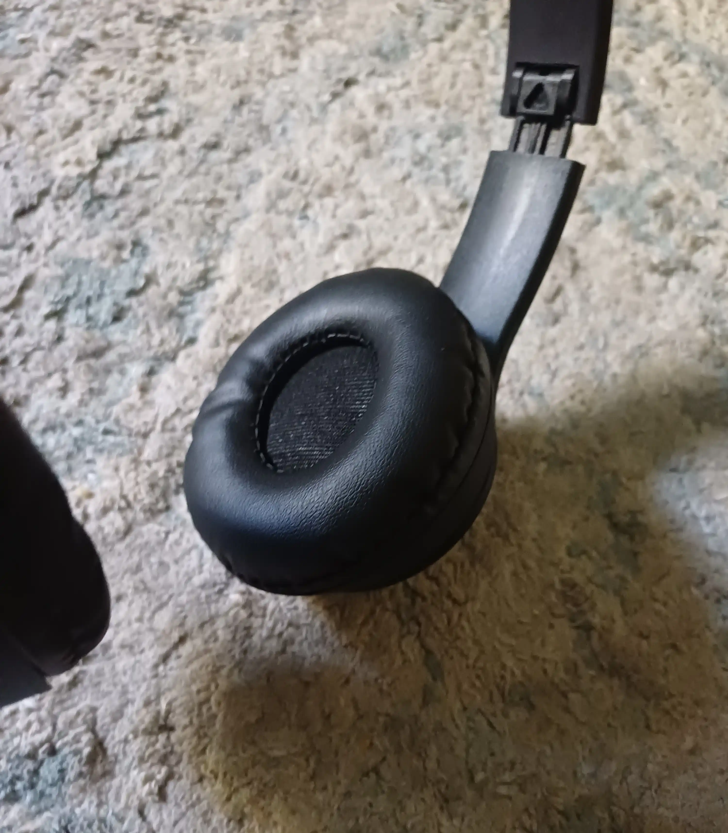 Simsiz quloqchinlar P47, Bluetooth 5.0, yig'iluvchan, mikrofon bilan, shovqinsiz