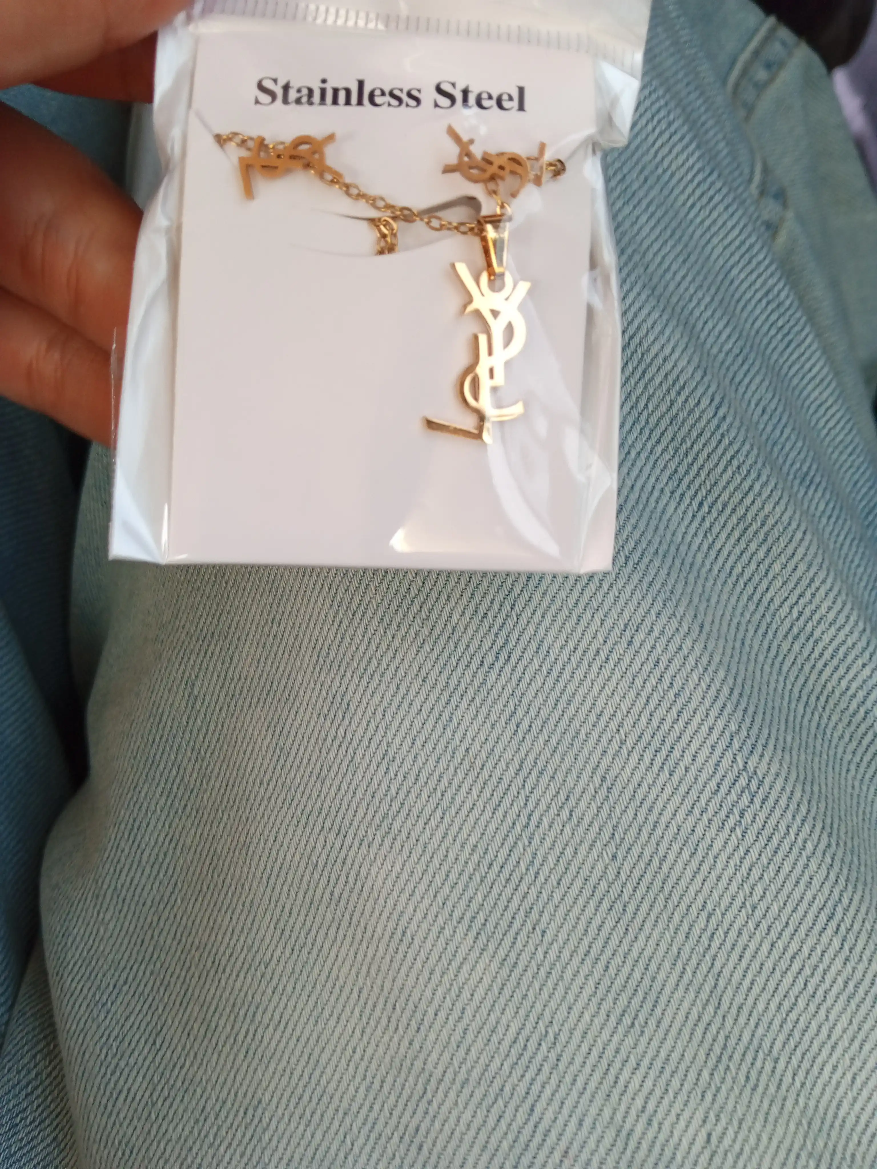 Комплект цепочка с кулоном, серьги YSL, клевер, золотой цвет, бижутерия