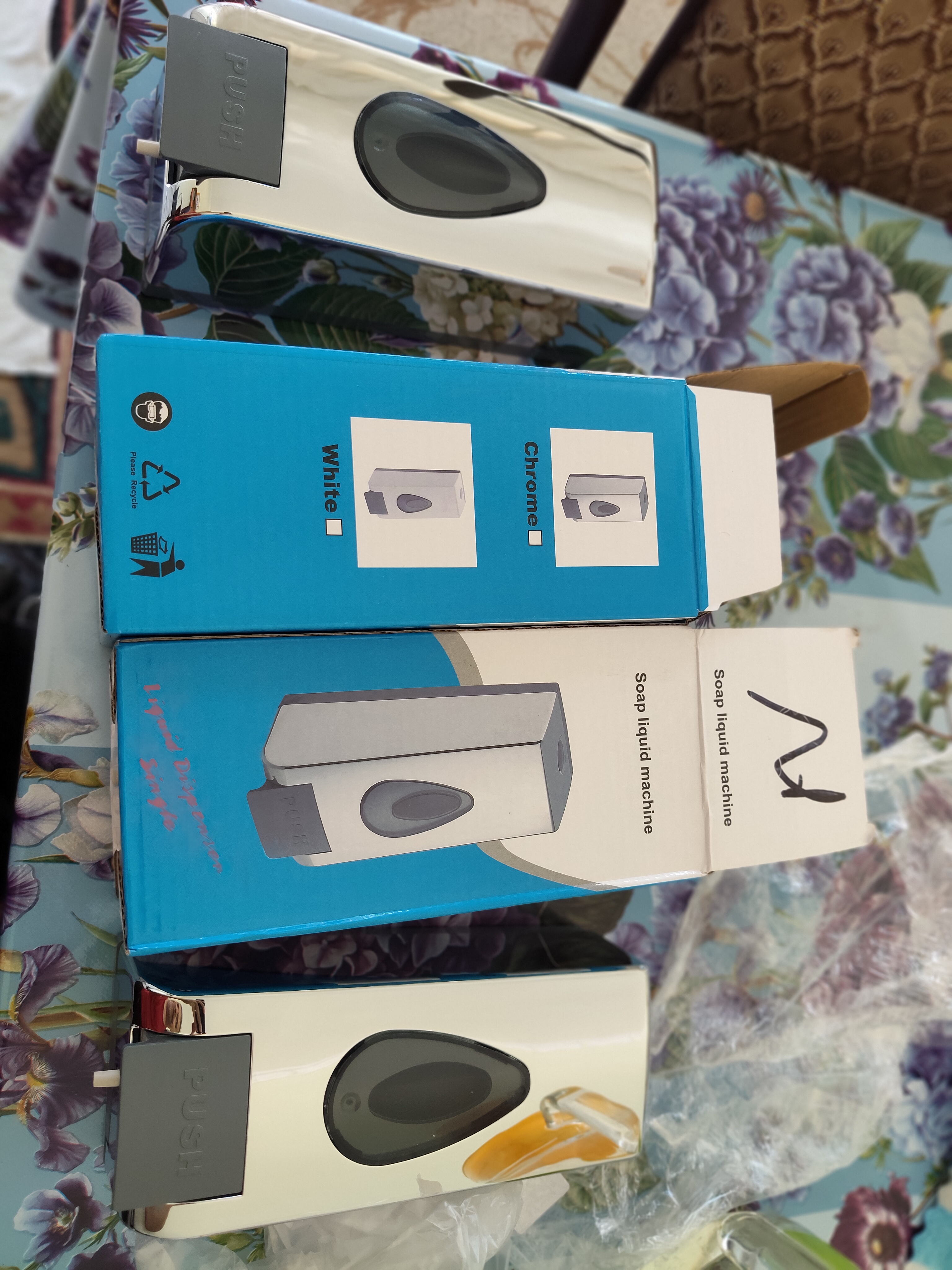 350 ml, devorga o‘rnatiladigan suyuq sovun uchun dozator-dispenser