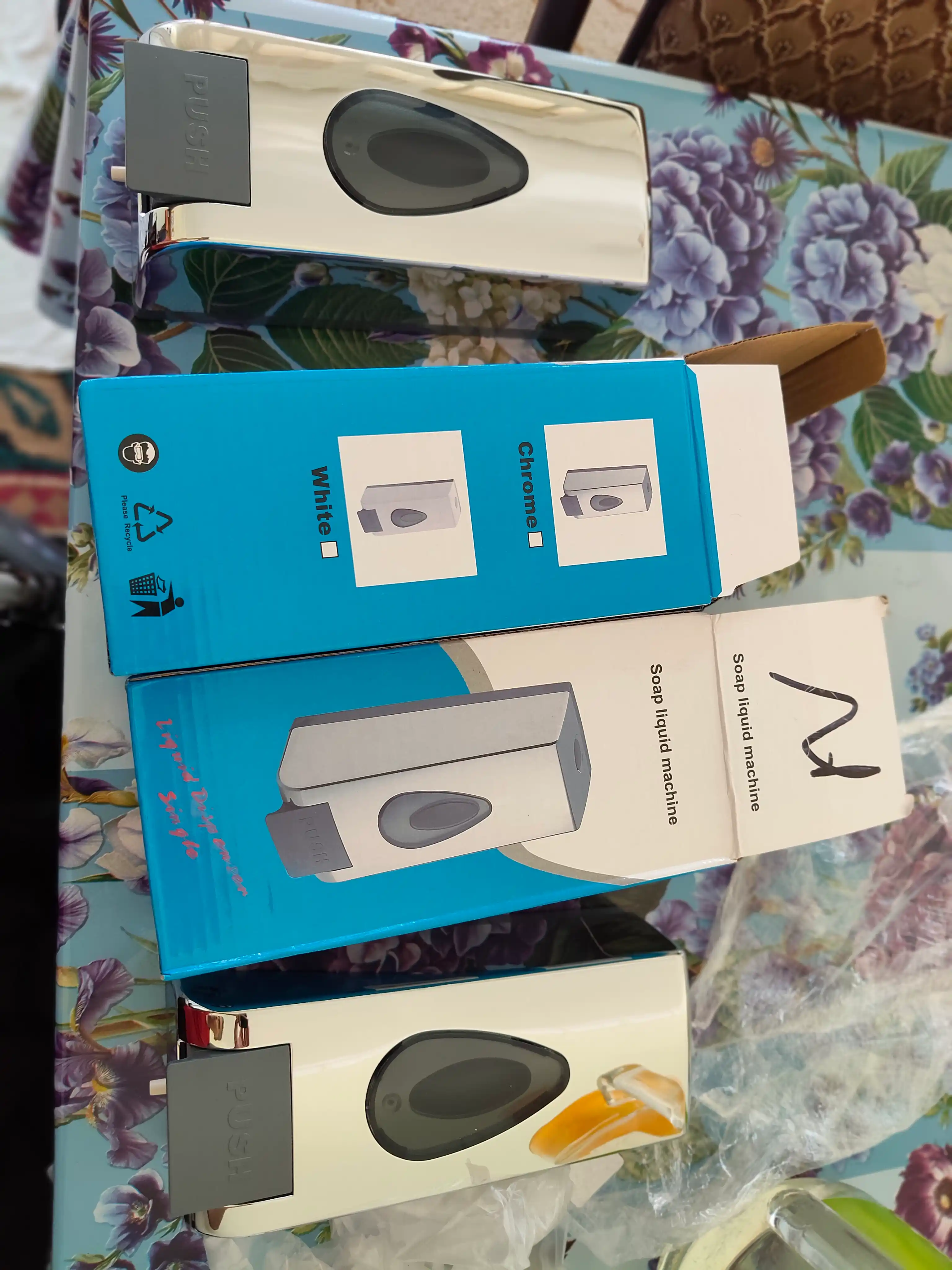 350 ml, devorga o‘rnatiladigan suyuq sovun uchun dozator-dispenser