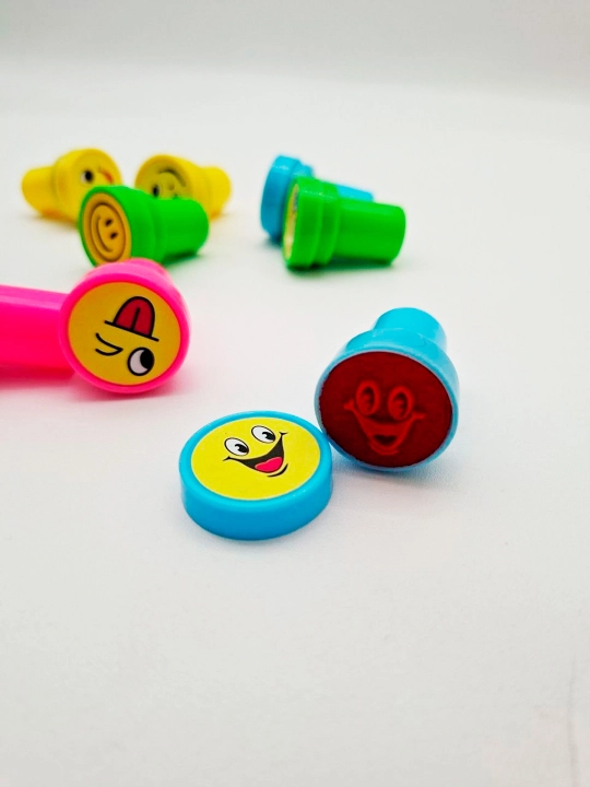 SMILE SUN "Smayllar" ijod uchun muhrlar to‘plami, to‘plamda 10 dona
