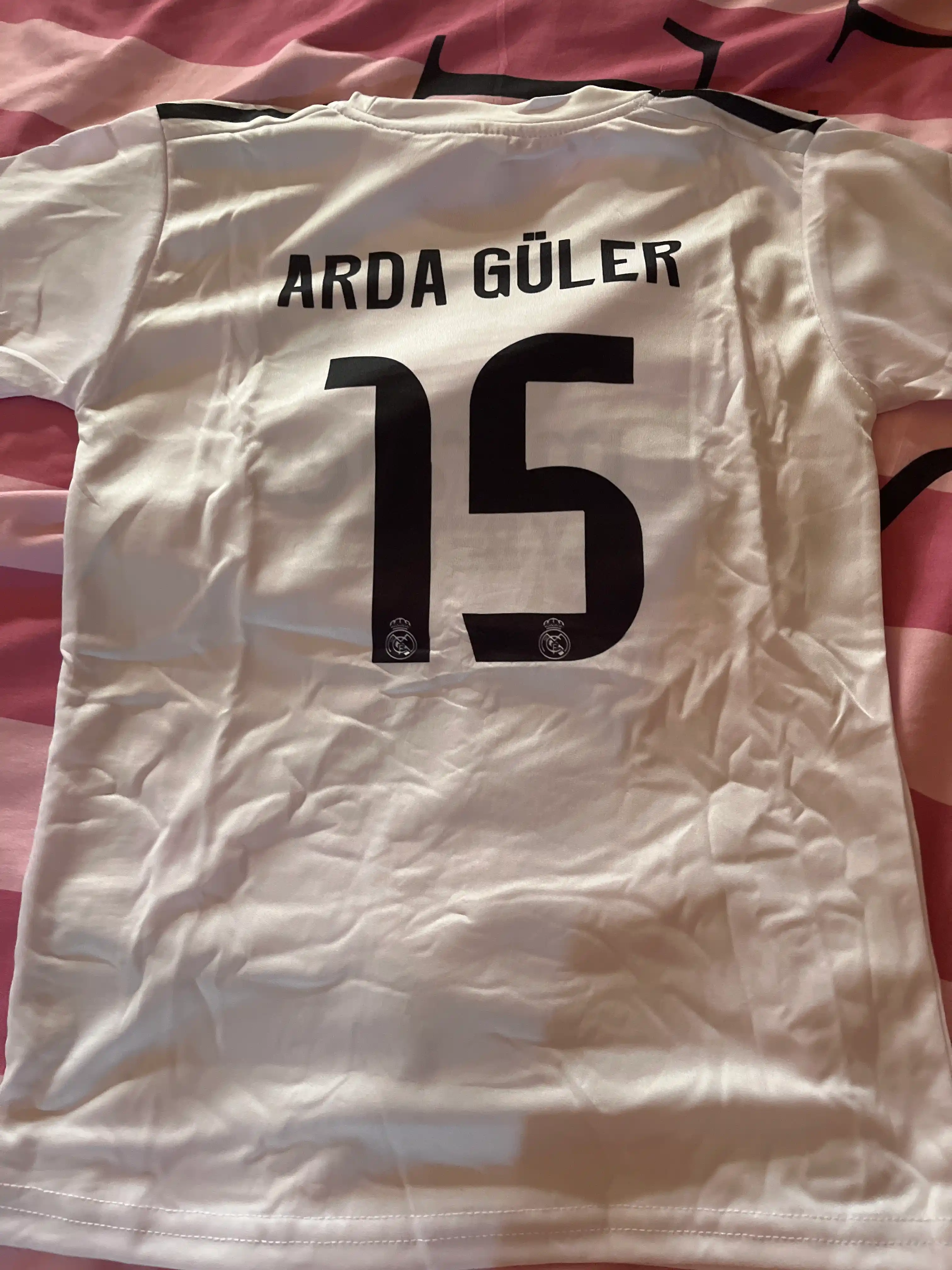 Bolalar uchun Real Madrid futbol formasi, Mbappe, Arda Guler, Vini Jr
