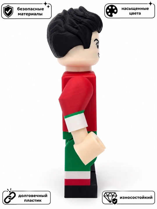 Roblox uslubidagi 3D Ronaldo haykalchasi