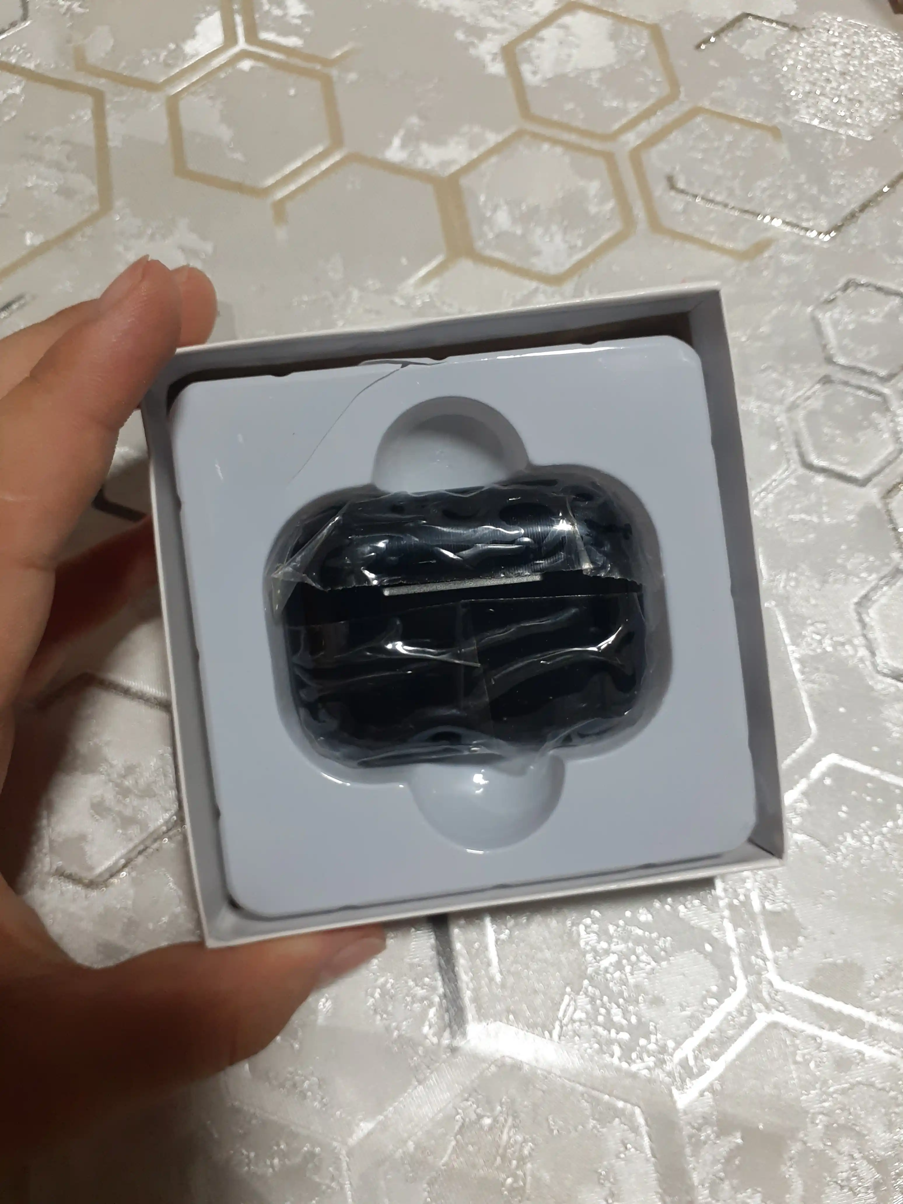 Simsiz quloqchinlar A.Pods Pro 2, A.Pods 3, sensorli boshqaruv, zaryadlash kabeli bilan