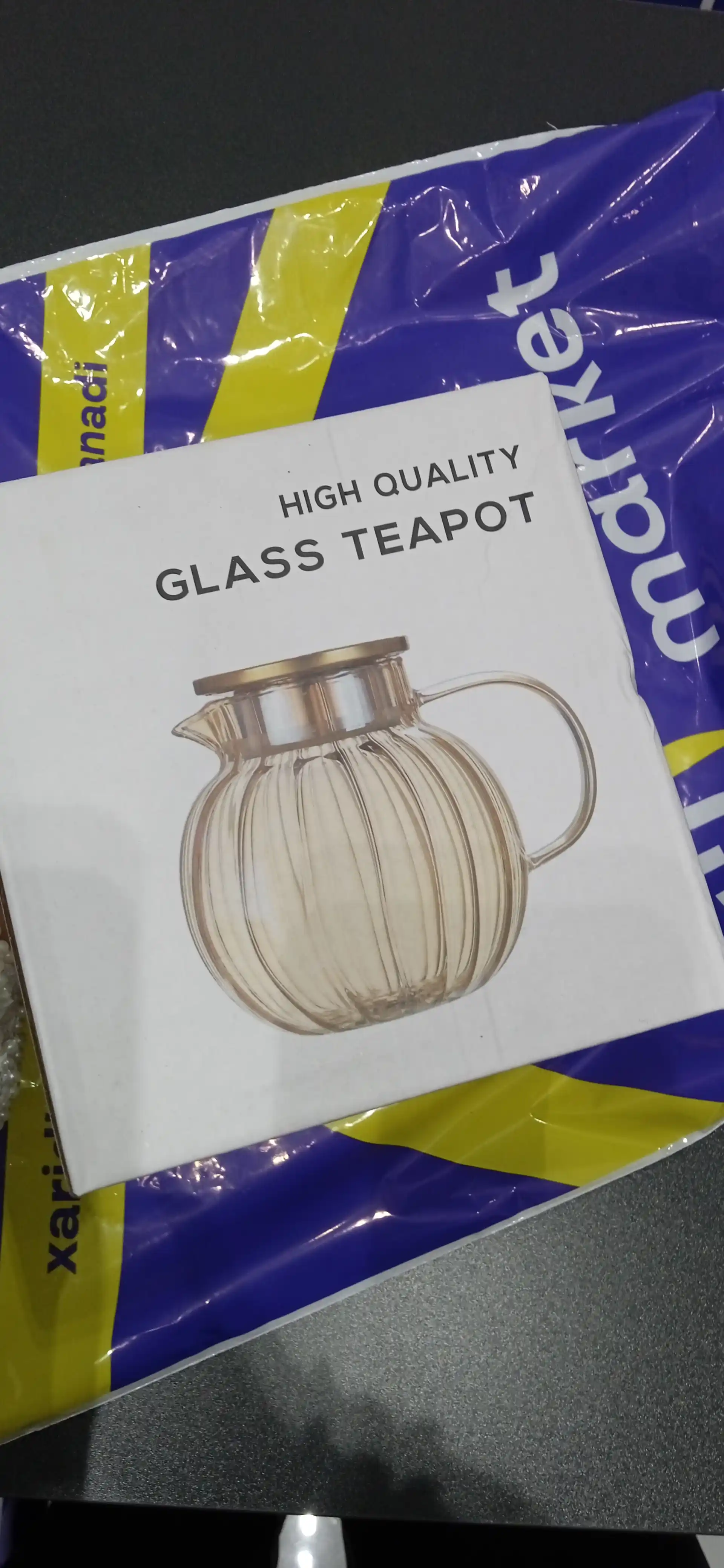Issiq va sovuq ichimliklar uchun 1300 ml hajmli metall filtrli shisha choynak, 1 dona