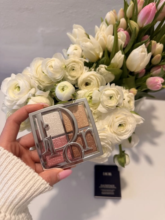 Палетка теней DIOR, для глаз, 9 оттенков