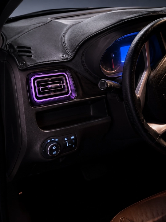 Дефлекторы капота в стиле Cobalt, Damas для Mercedes-AMG с RGB-подсветкой, комплект 1-4 штук