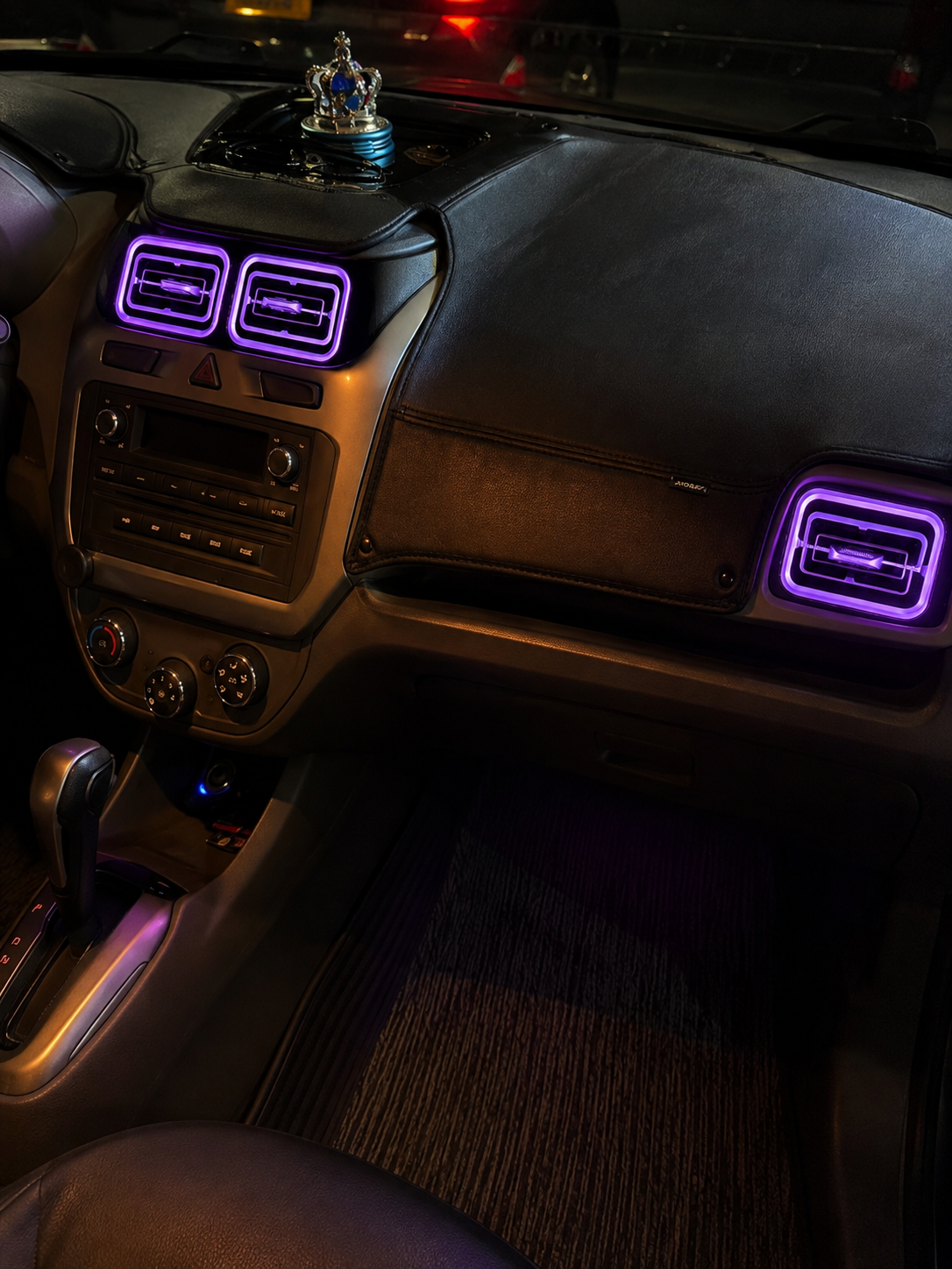 Дефлекторы капота в стиле Cobalt, Damas для Mercedes-AMG с RGB-подсветкой, комплект 1-4 штук