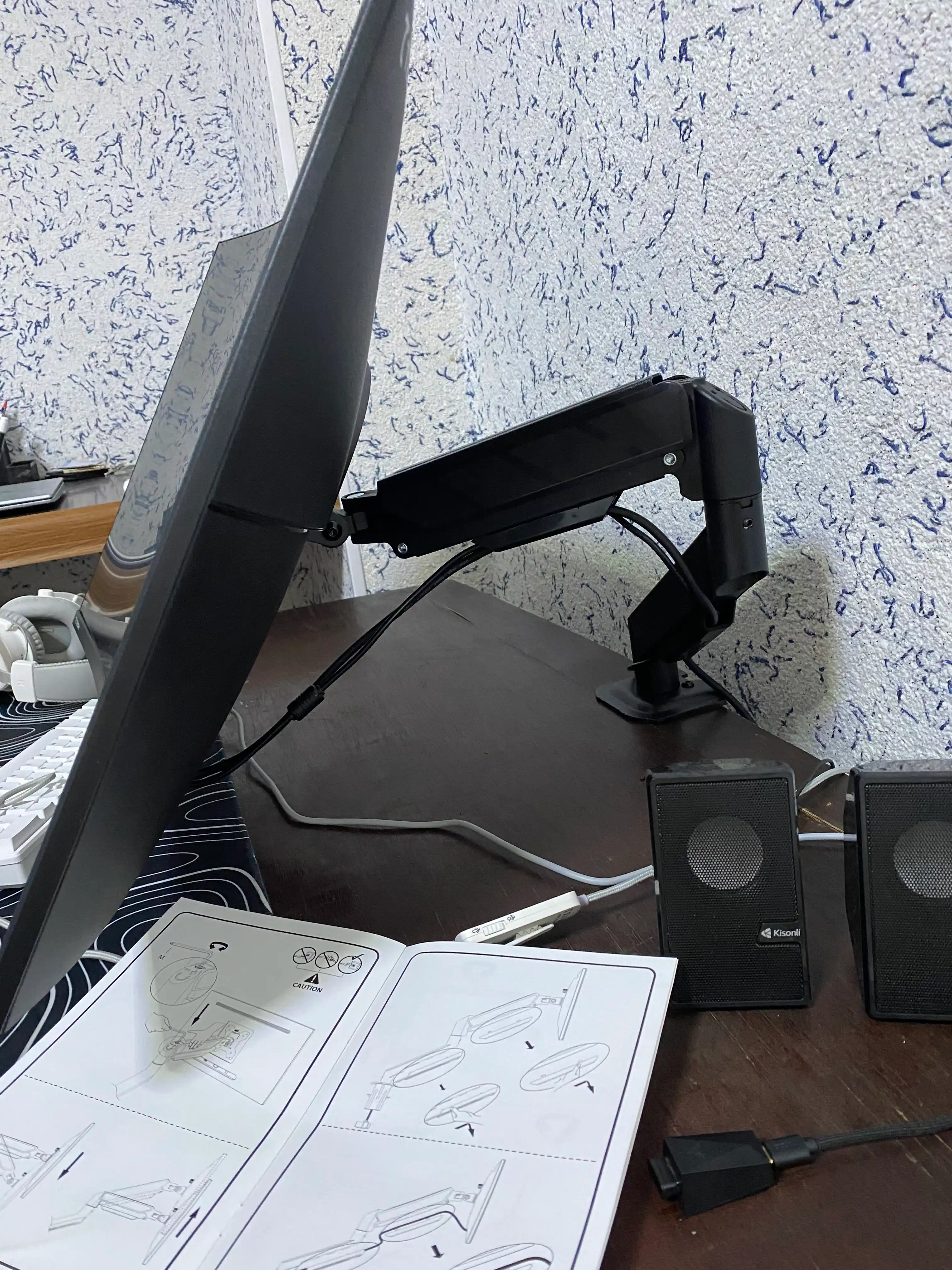 Кронштейн для двух мониторов настольный с газлифтом BLACKSTAR , 17-32", черный