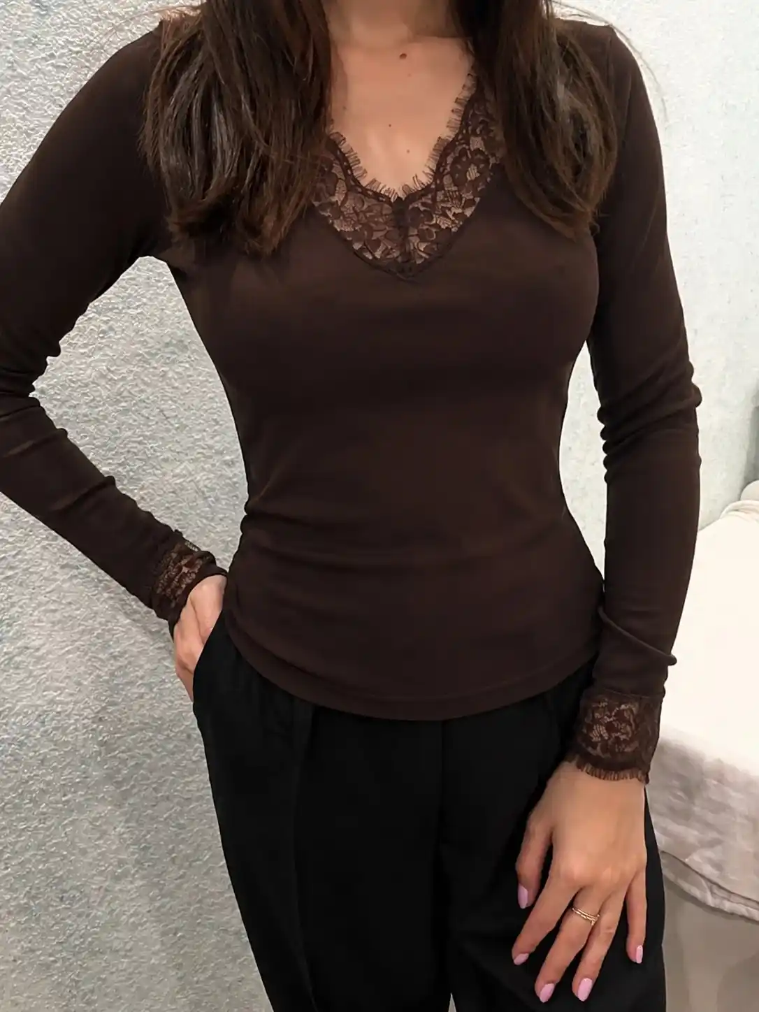 Uzun yengli ayollar yengi