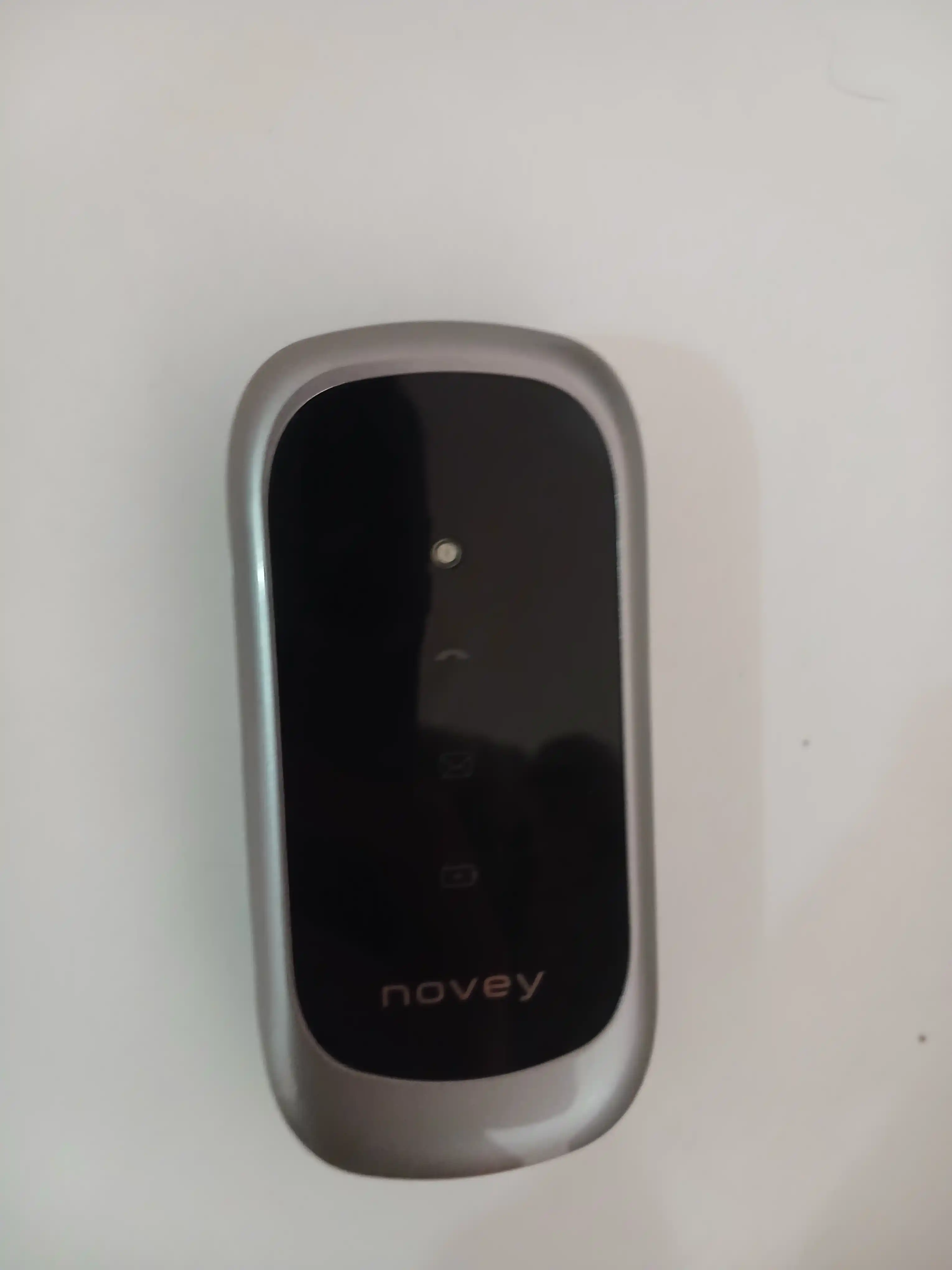 Кнопочный телефон-раскладушка Novey Z350, лягушка, без камеры