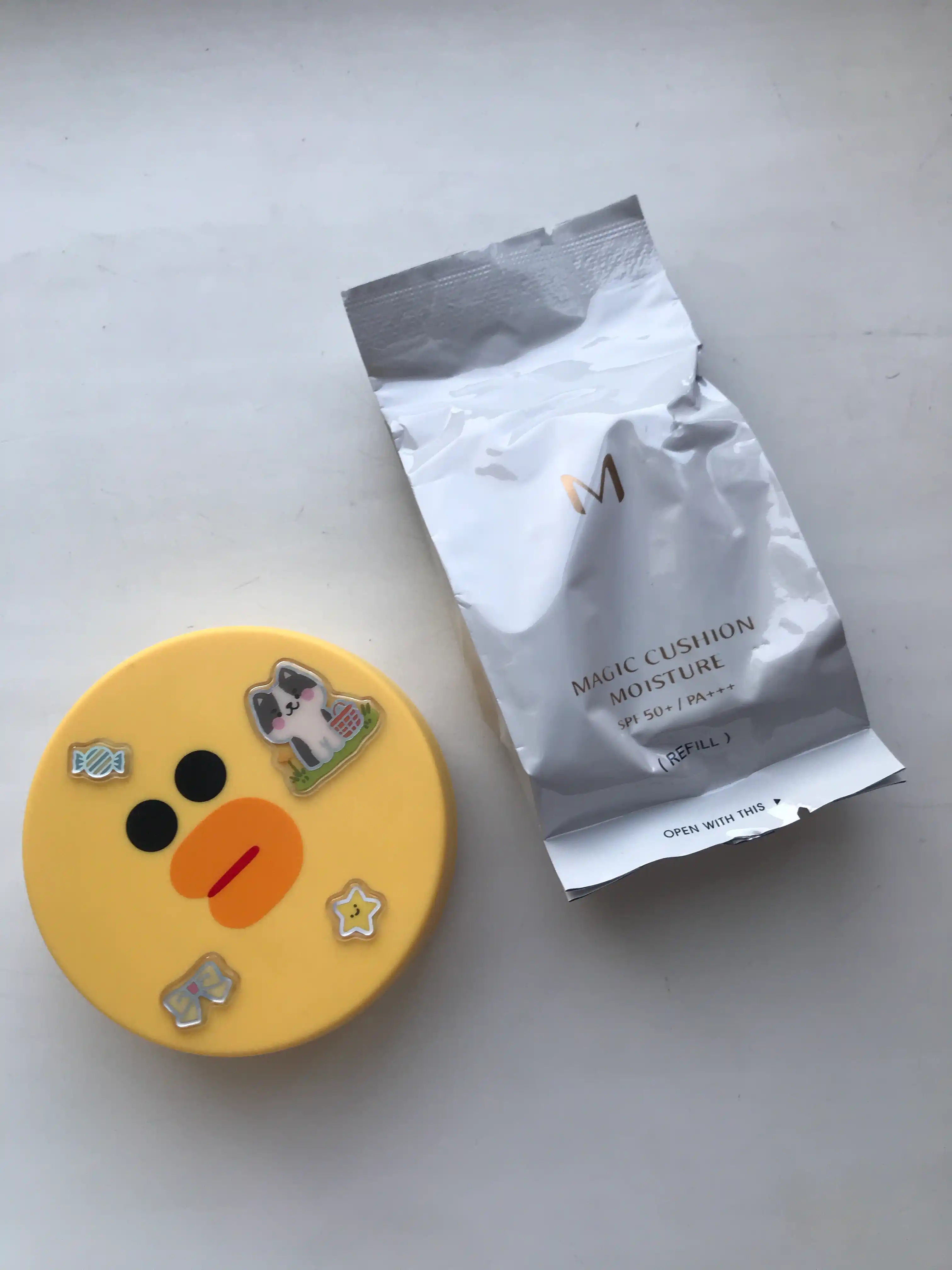 Tonal krem-upa kushon Magic Cushion Moisture SPF+ 50, BB krem, zaxira reofil bilan, 15 g