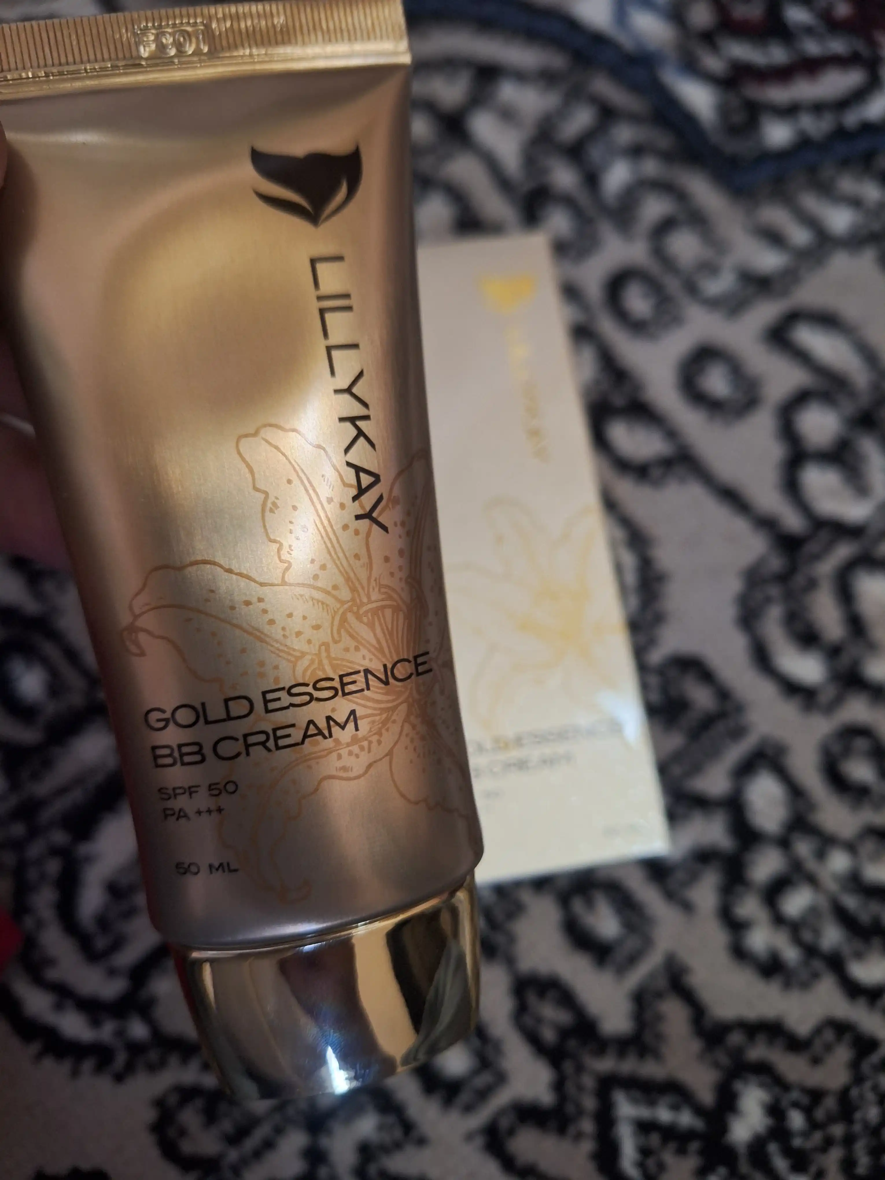 BB-крем для лица, Lillykay Gold Essence, BB-крем с экстрактом золота, 50 мл, Корея