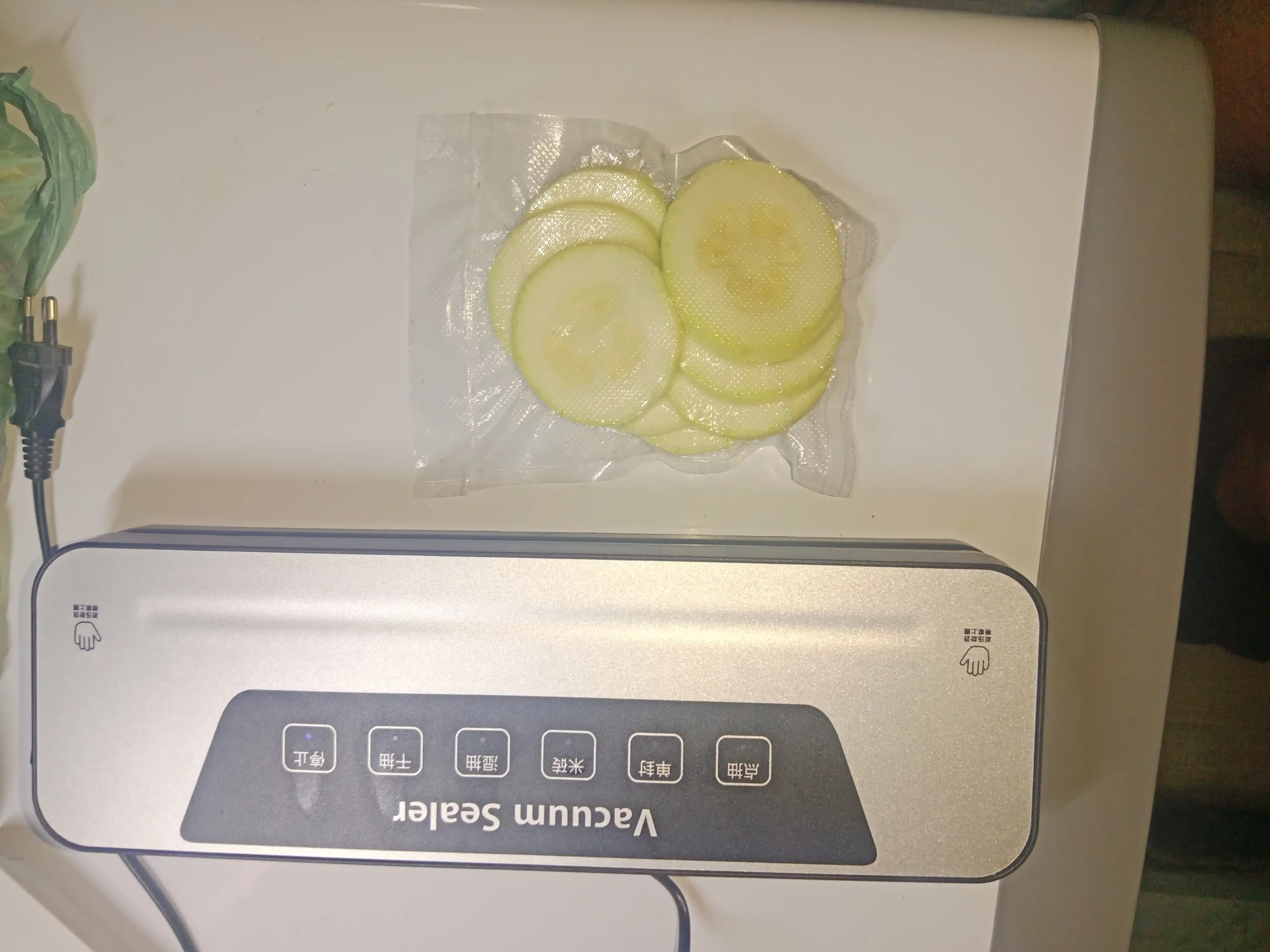 Вакуматор — вакумный упаковщик продуктов, + 50 пакетов, машина для вакуумной упаковки