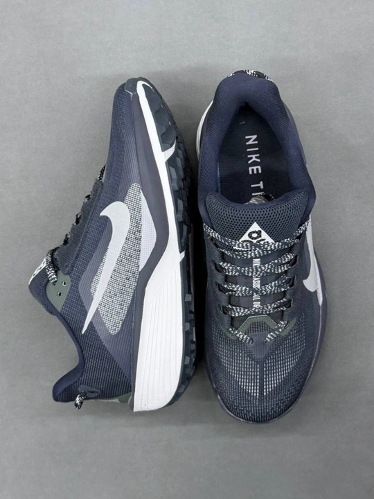 Nike Pegasus Trail 06 Vetnamda ishlab chiqarilgan, o‘lchamlari 40-44