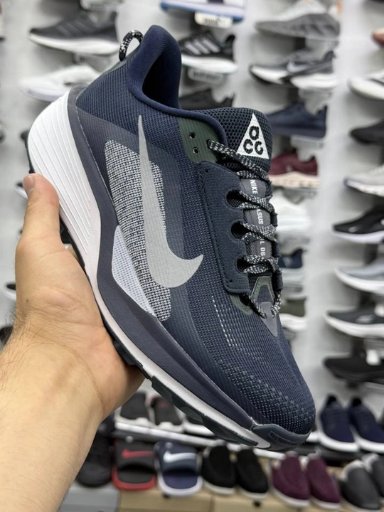 Nike Pegasus Trail 06 Vetnamda ishlab chiqarilgan, o‘lchamlari 40-44