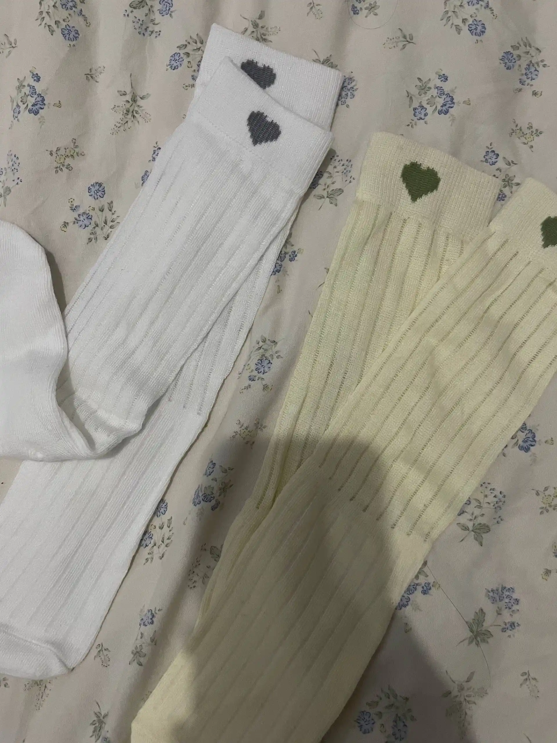 Ayollar paypoqlari to‘plami, ijodiy dizaynga ega, juftliklar uchun mos, 36-40 o‘lchamli