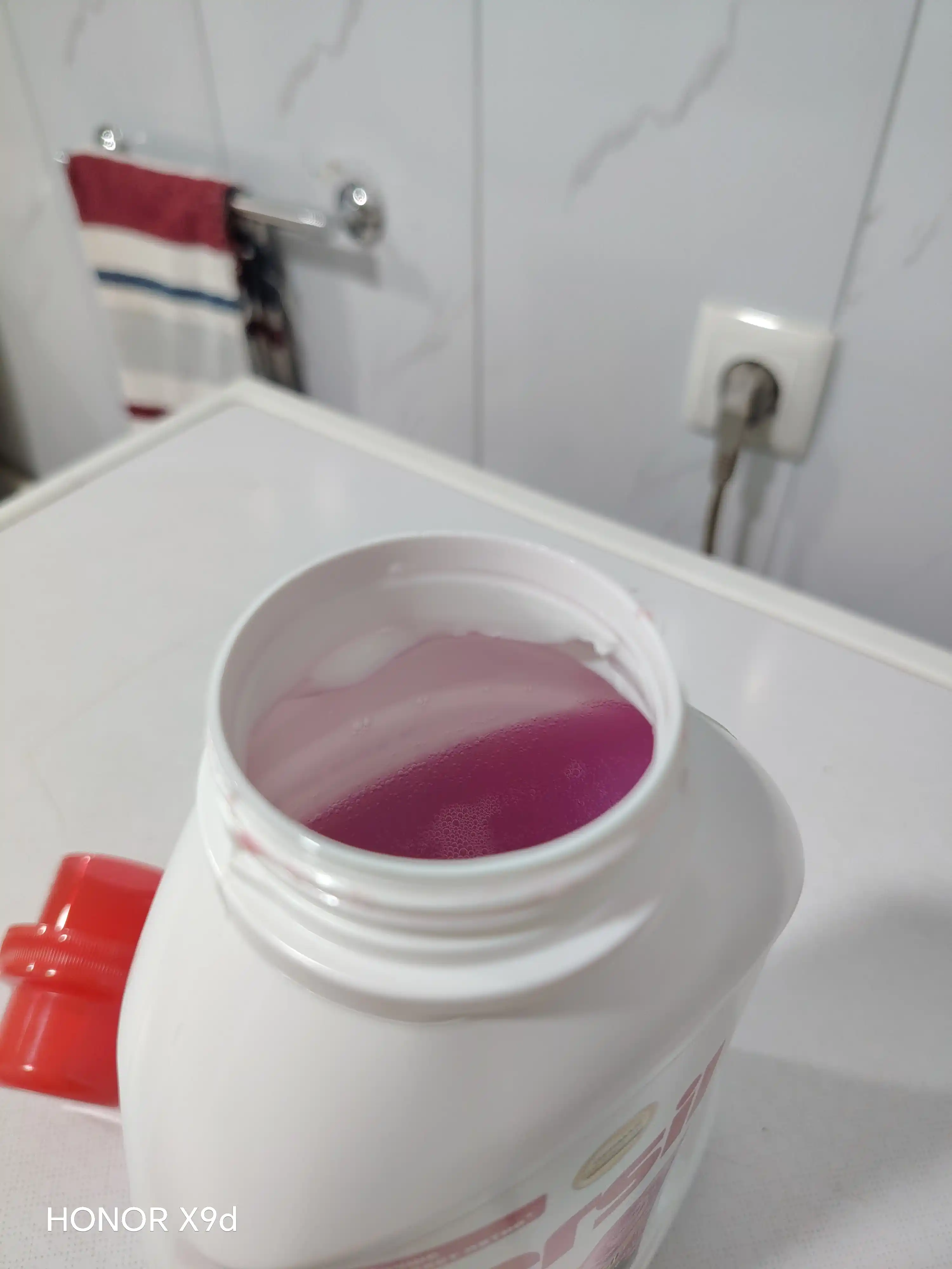 Гель для стирки Persil, с ароматом розы, 1,04 л