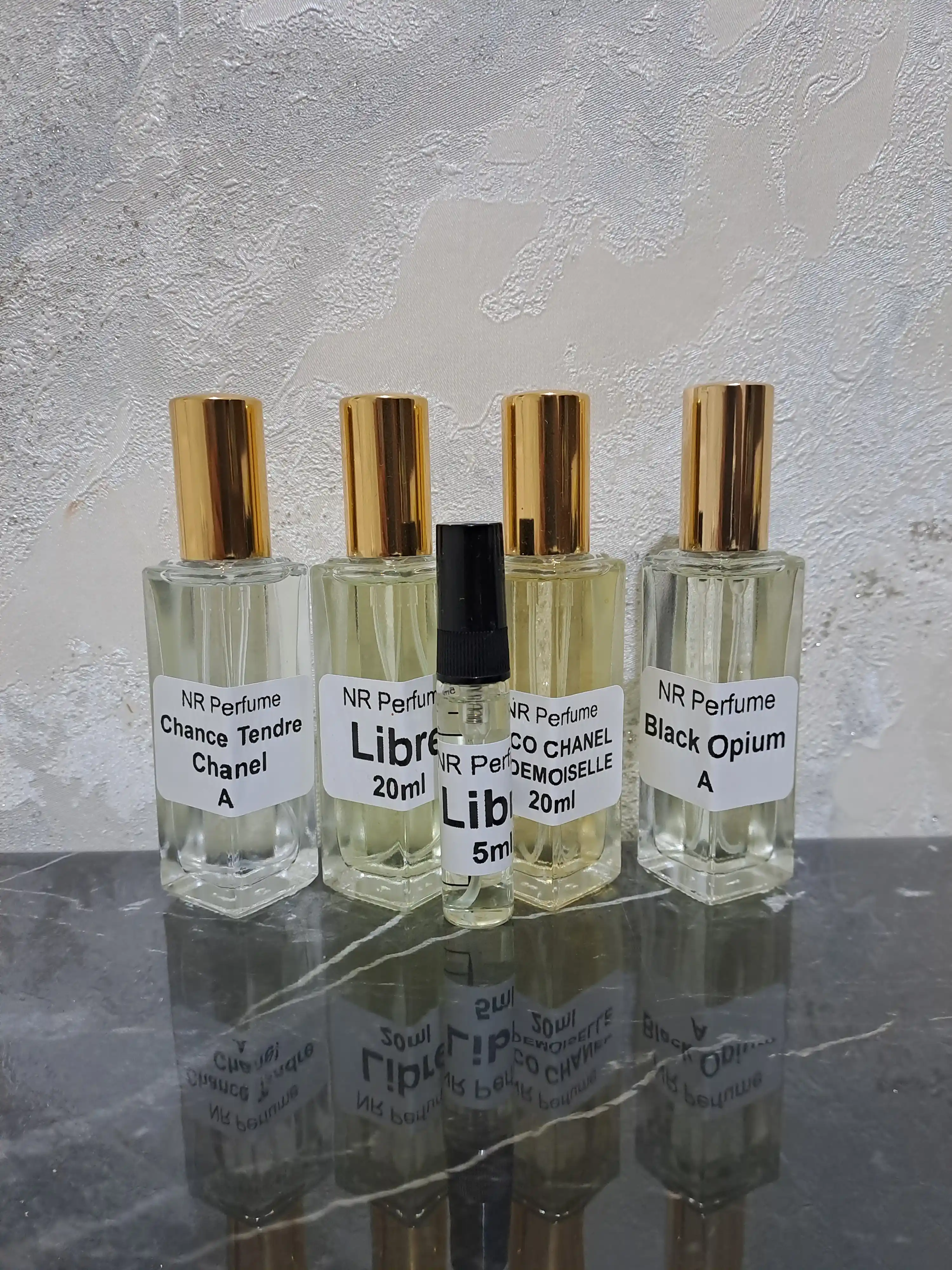 Atirlar ayollar, Libre Yves Saint Laurent ayollar uchun atir, Fransiya