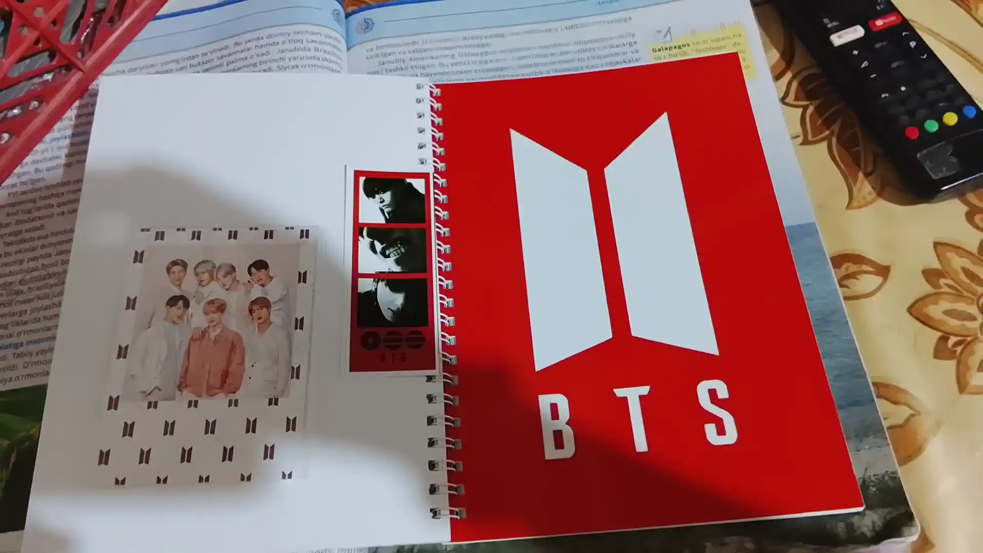 K-POP, Blackpink, BTS, Stray Kids, Bloknot va Planner 2 tasi 1 da - 30 varaqli, 2 bo'limli