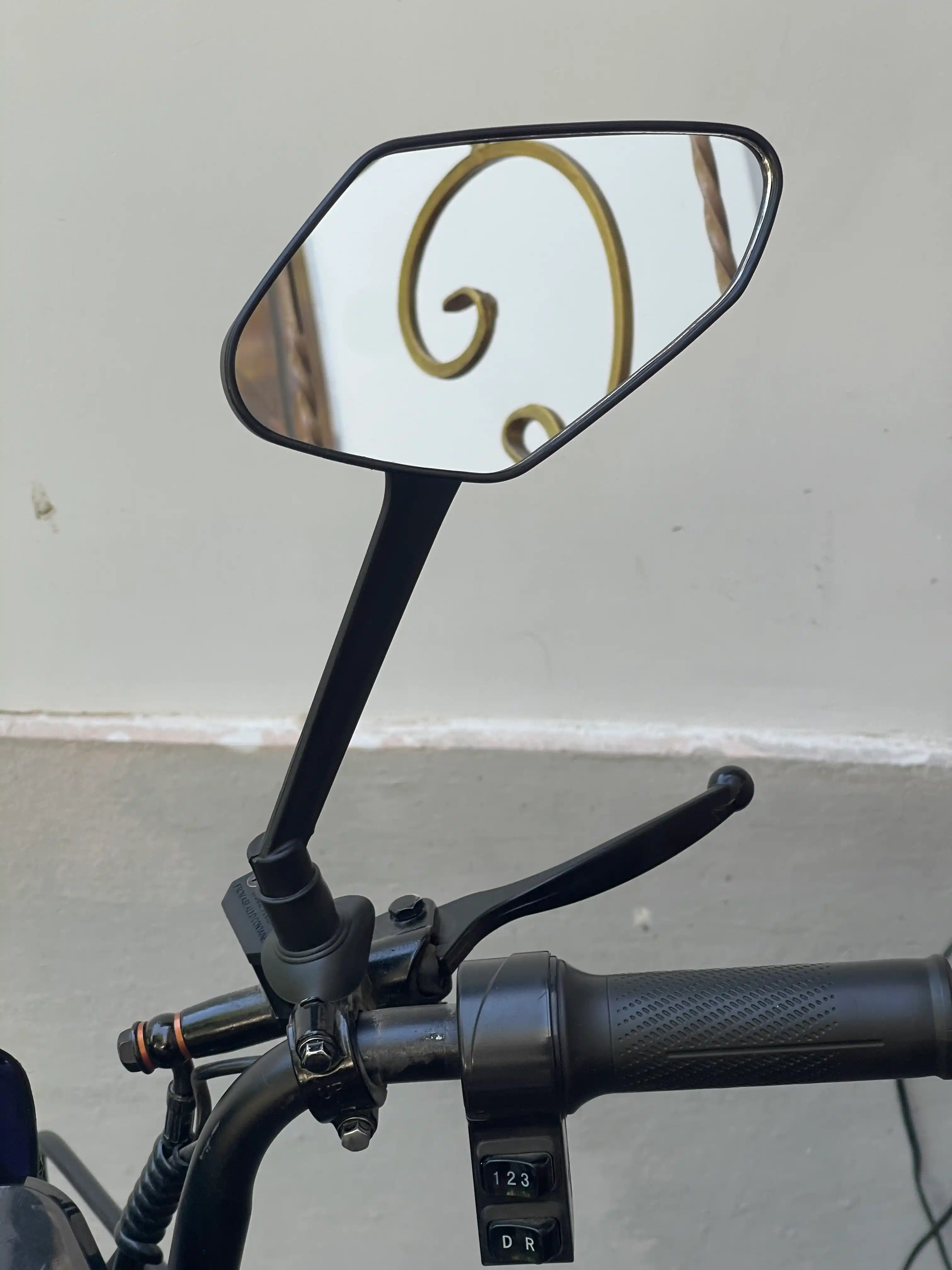 Oyna, 2 dona, skuterlar, samokatlar va velosipedlar uchun