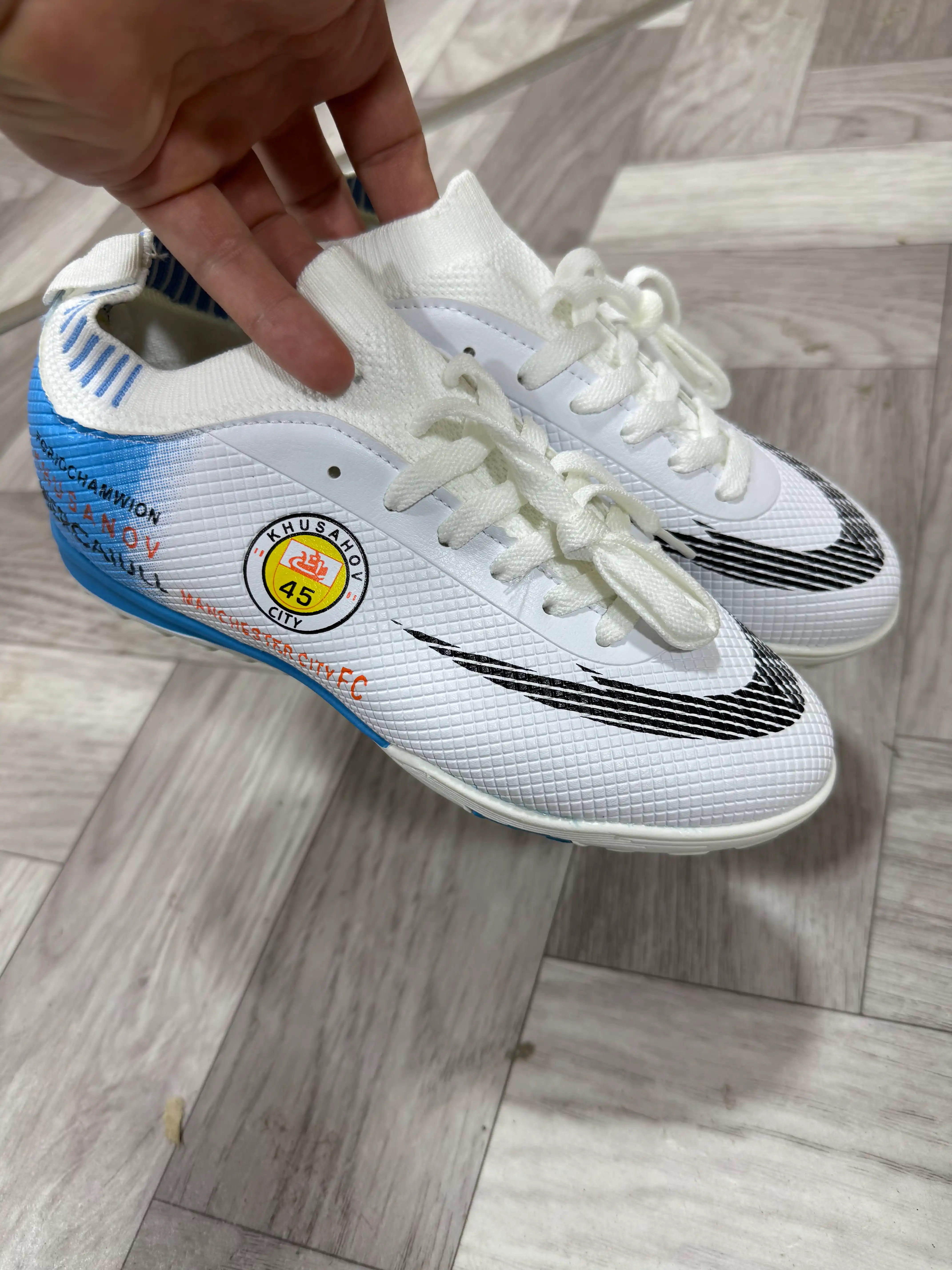 Futbol butsa, sarakanoshka bolalar uchun, futbol oyoq kiyim32-37