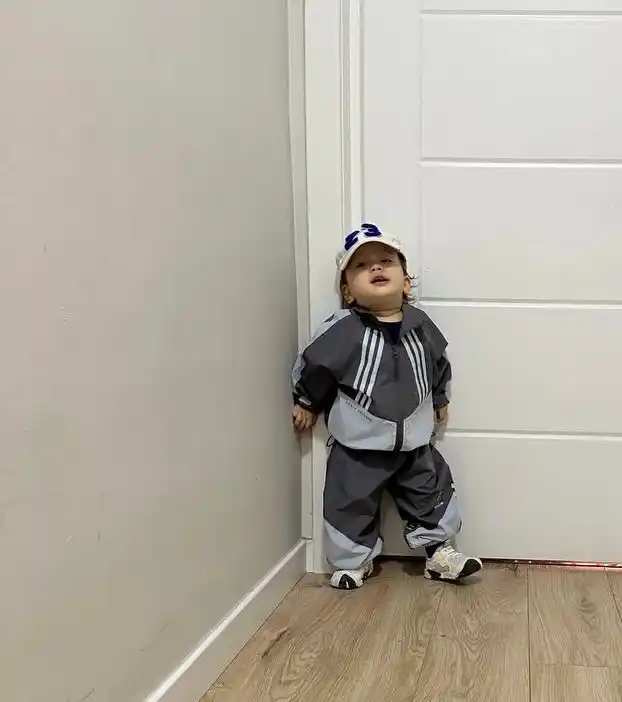 O'g'il bolalar sport kostyumi