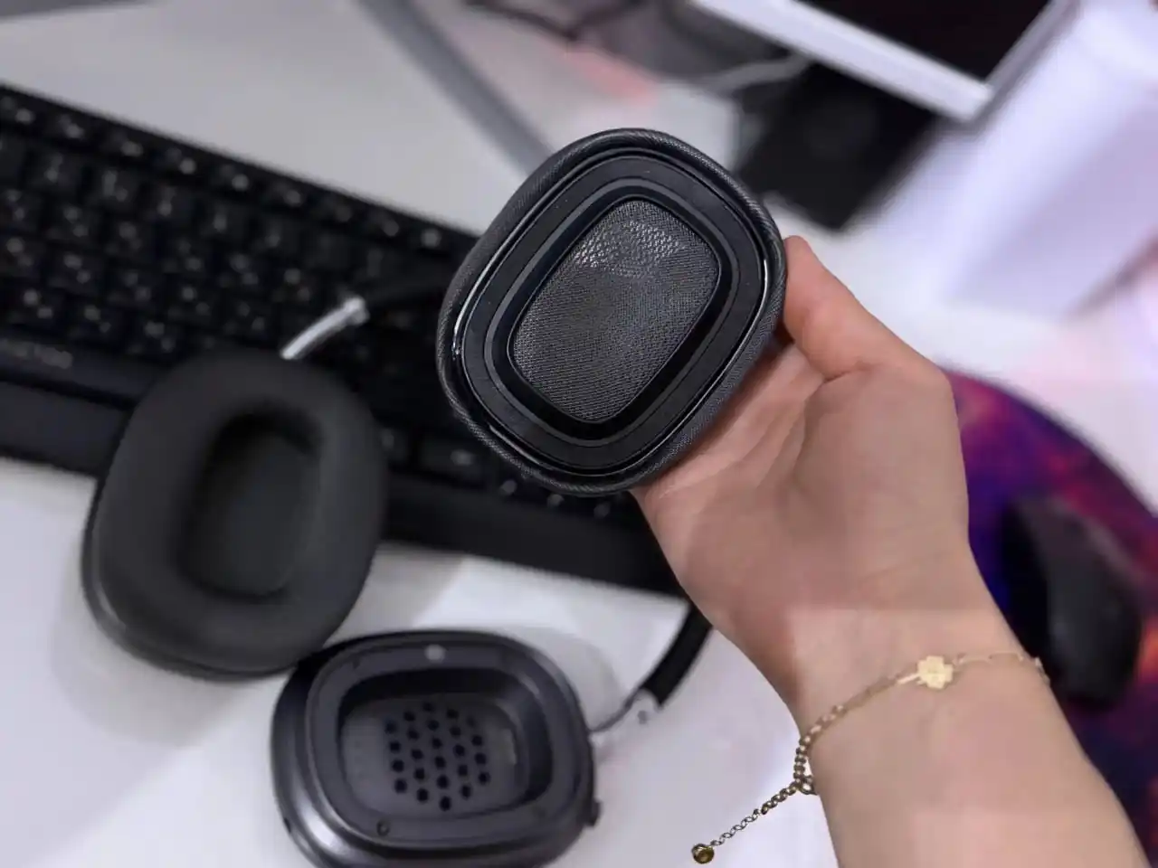 Наушники AMAYA 680M Wireless Black, Extra Bass + ANC, 50 ч непрерывного звука