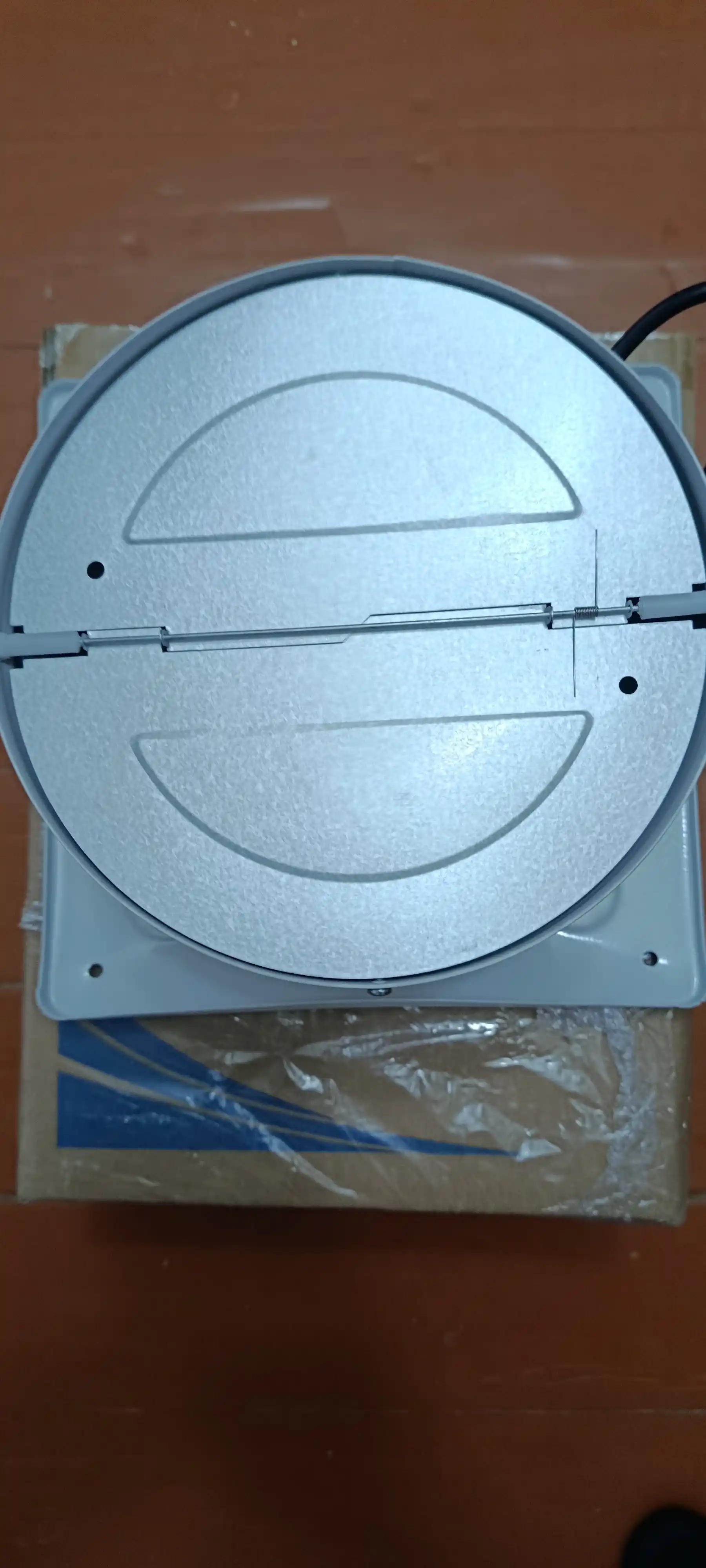 AIROX ventilyator kanal 220V kuchli havo tortish moslamasi