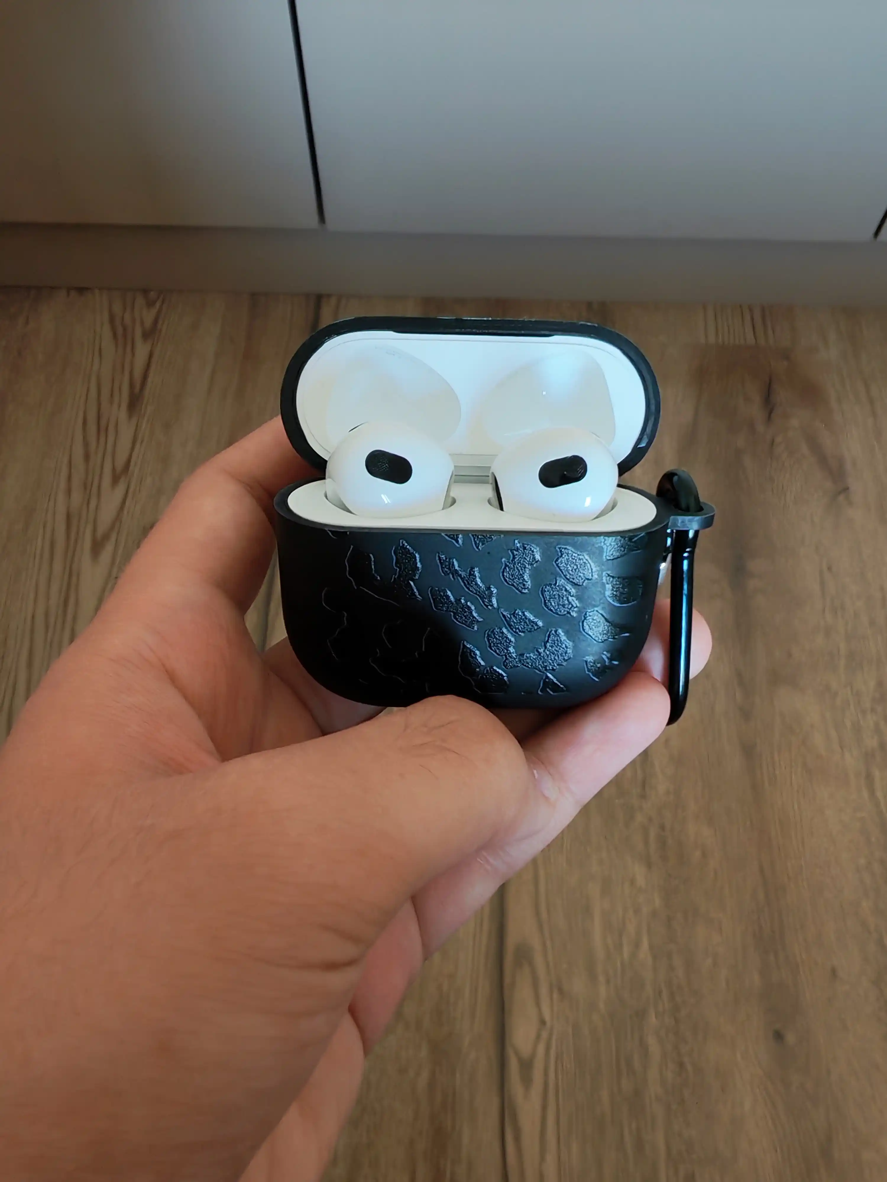 Airpods uchun chexol Airpods 3, Airpods Pro, Airpods 2 pro, 3, 4, xira va bosma