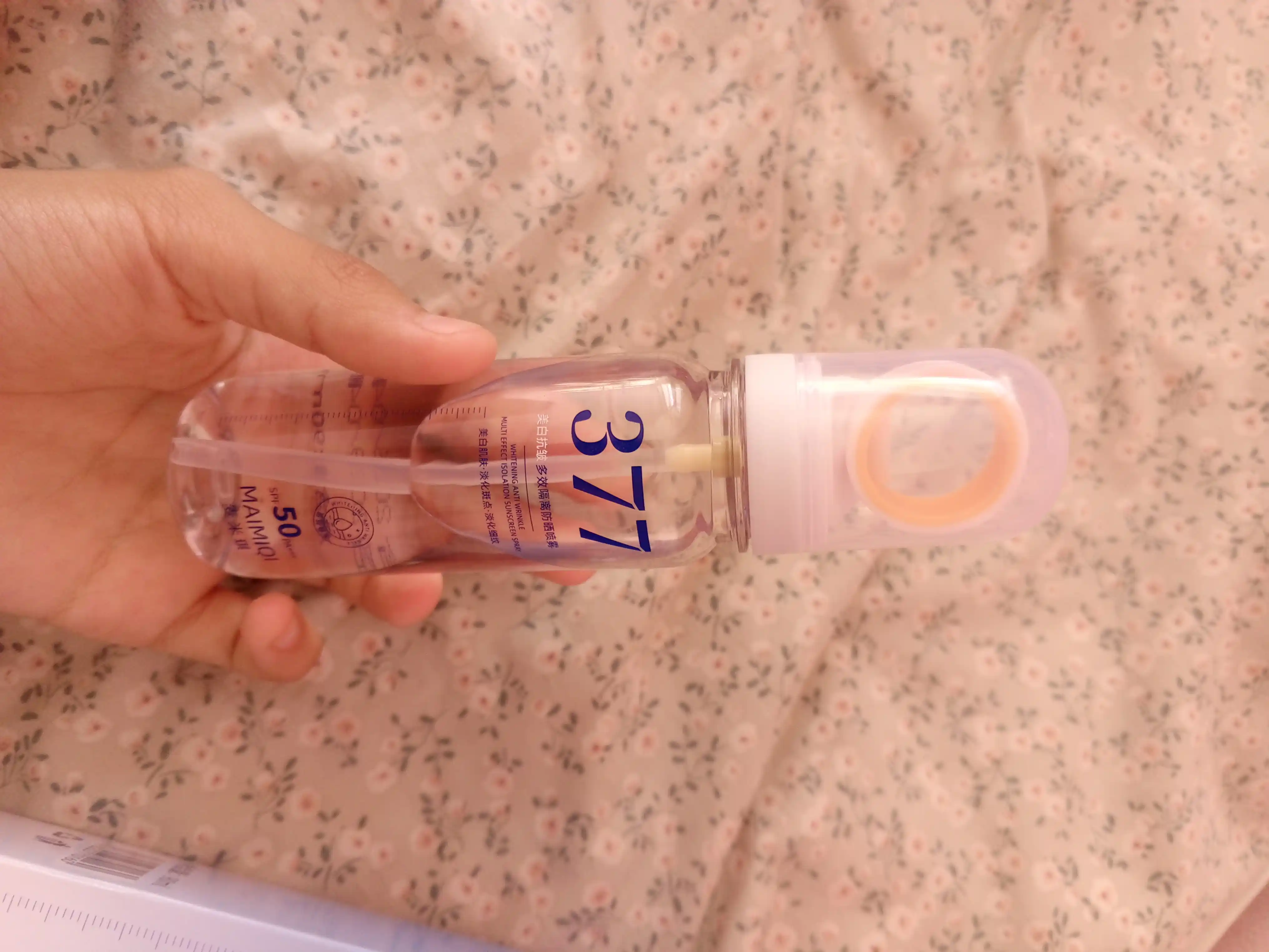 Quyoshdan himoya qiluvchi SPF 50 PA+++ sprey UVA UVB himoya yengil tekstura 377 Spray