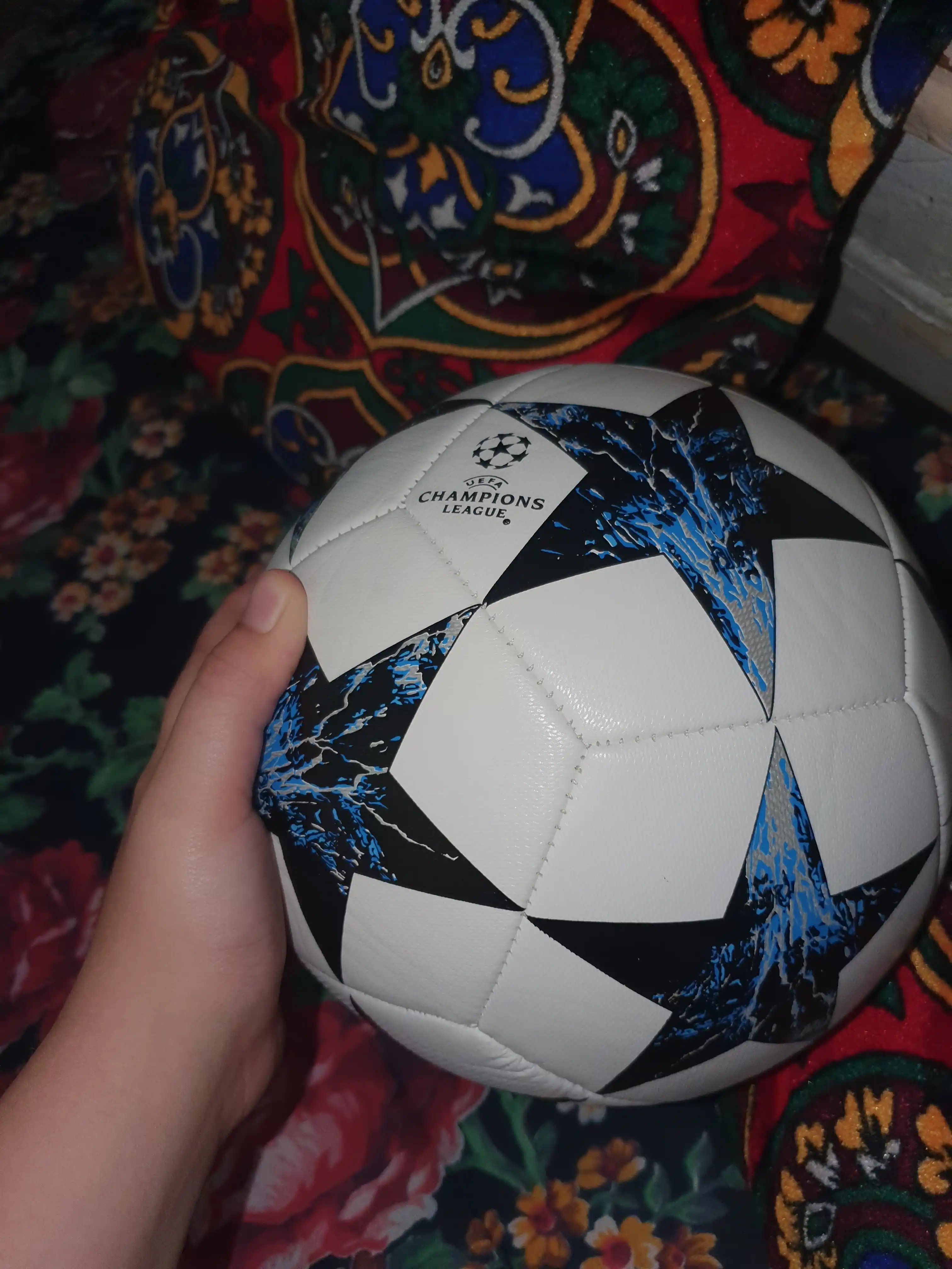 Futbol to‘pi to‘plam bilan (nasos, sumka, to‘r, igna), o‘yin va mashg‘ulotlar uchun