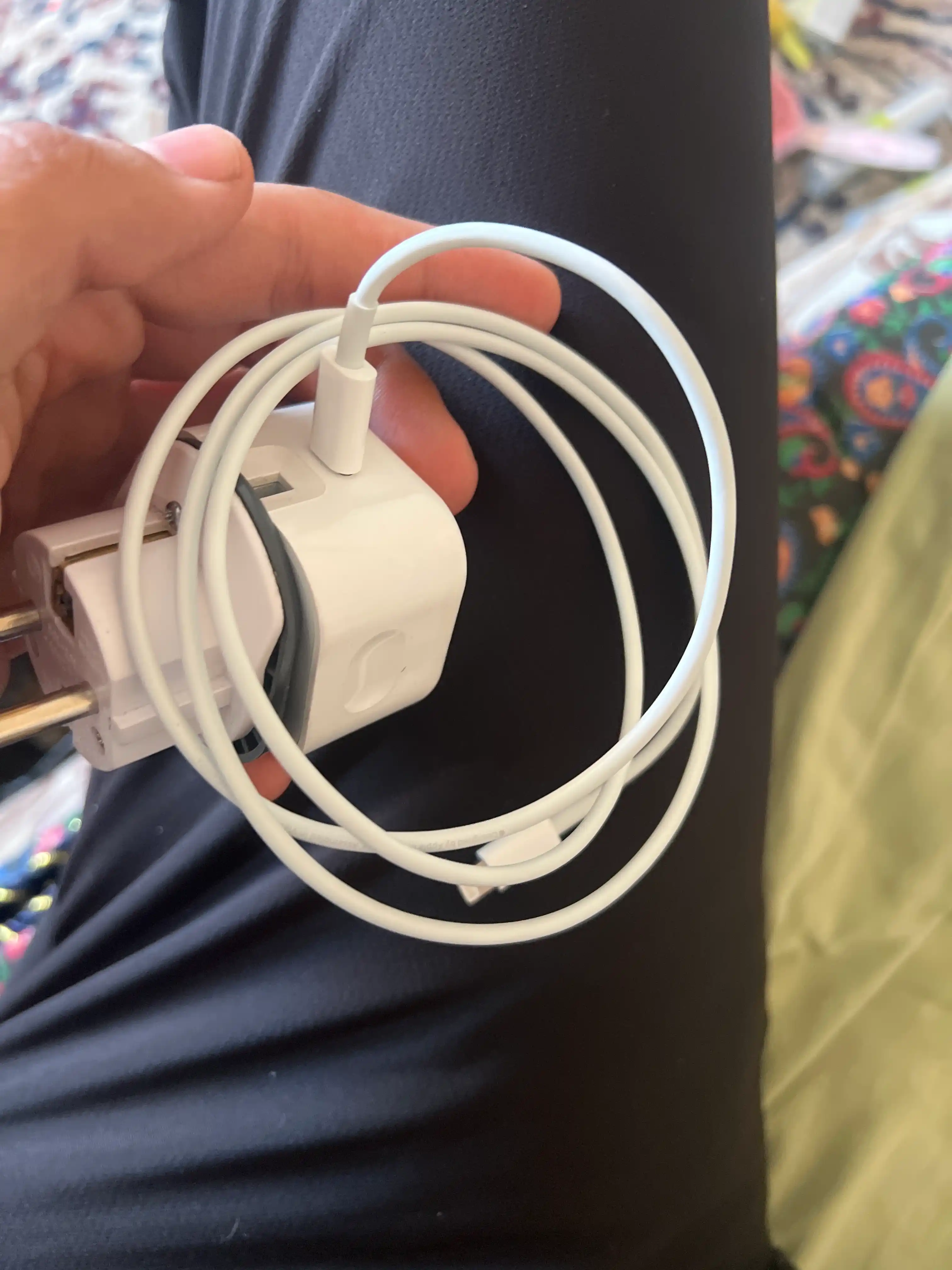 Кабель от производителя Apple 60W USB-C / USB-C to Lightning 1 м, для всех гаджетов