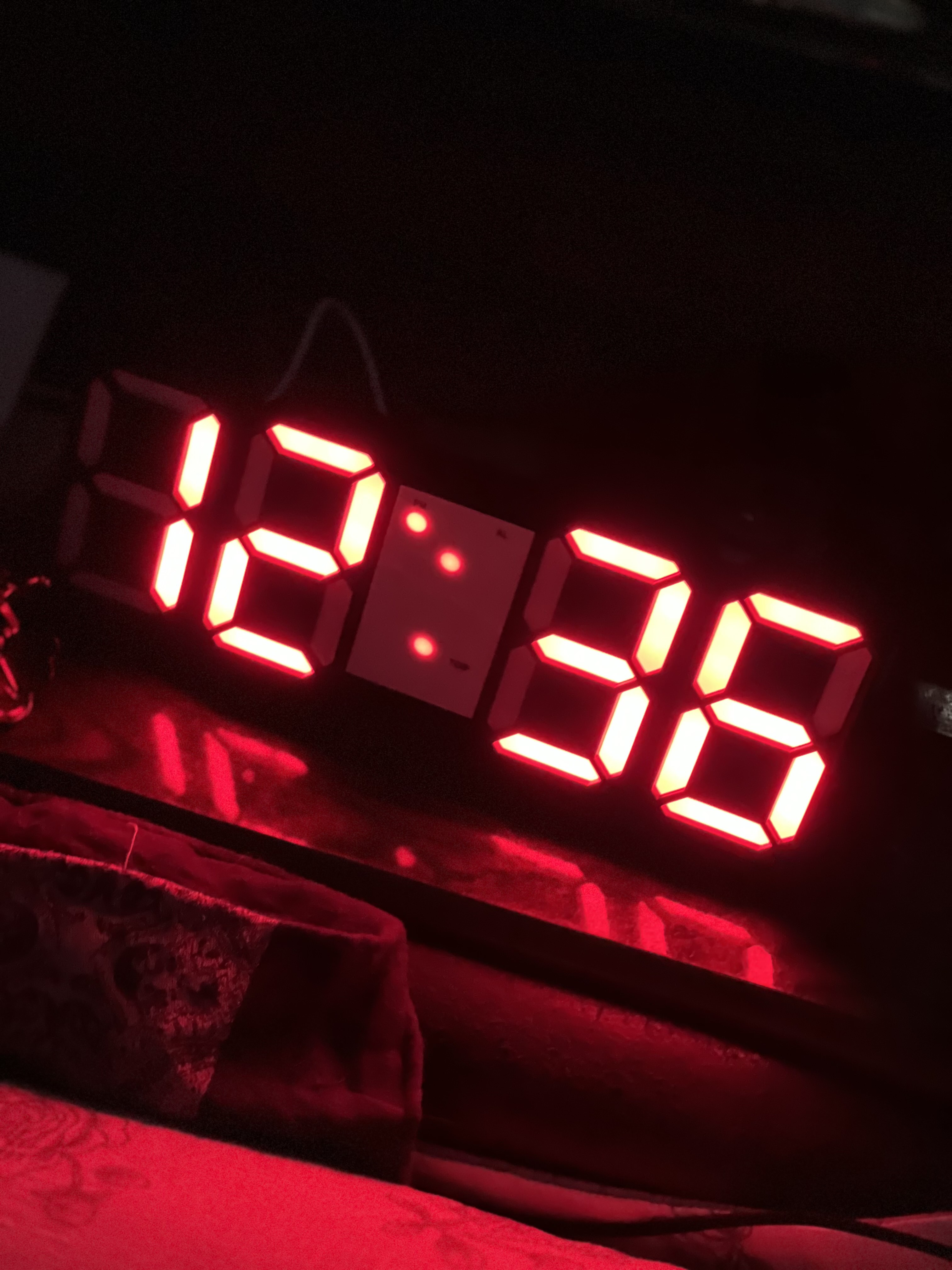 Elektron raqamli soat, budilnik, LED