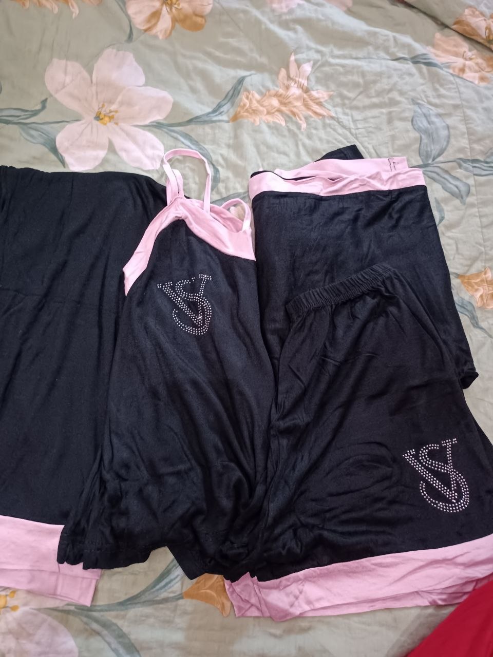 Ayollar pijamasi, qulay uy kiyimi, 4x1, 3x1 pijama, standart o‘lcham