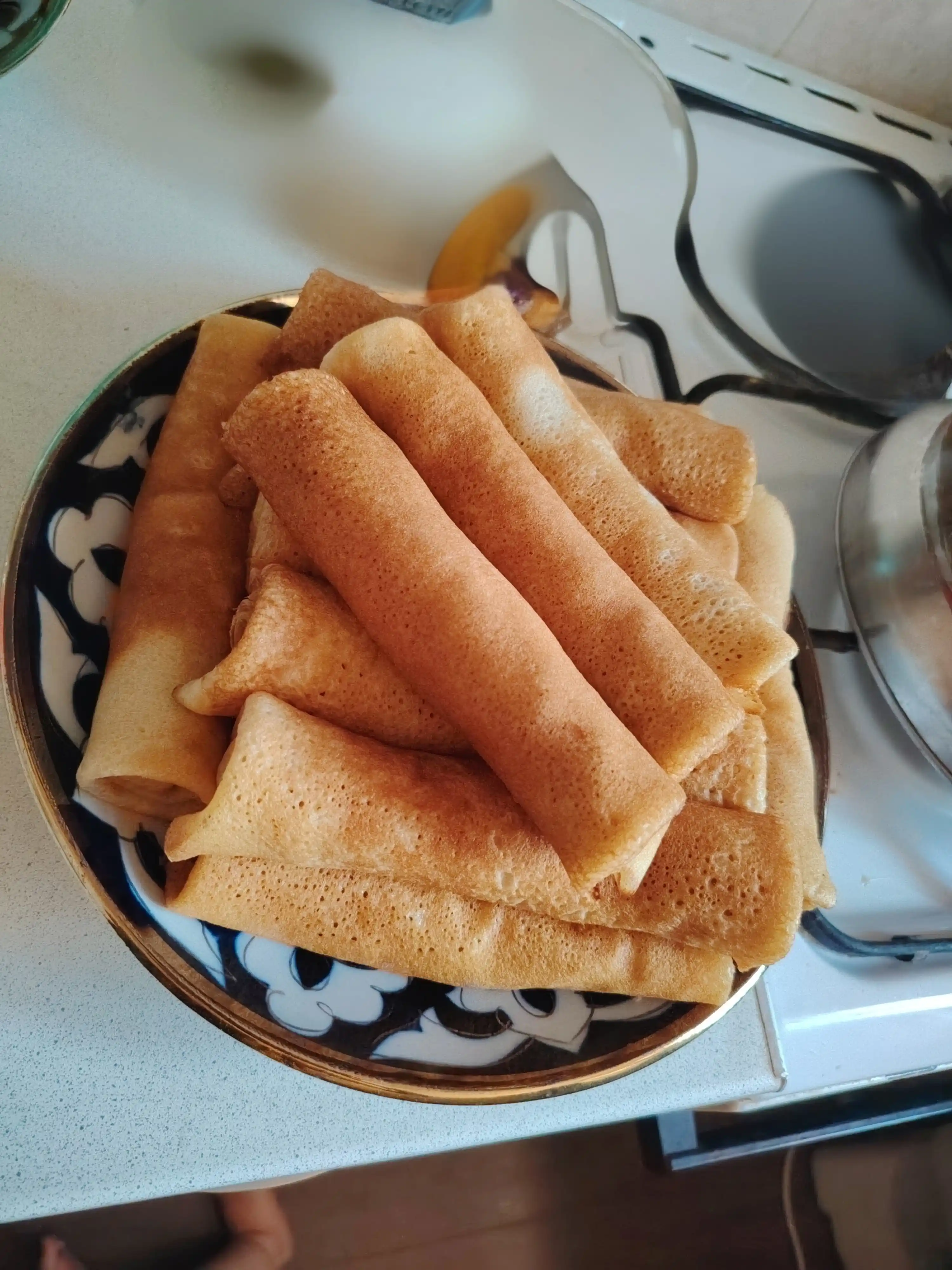 Tava blinnitsa tagi olmaydigan (non-stick), quymoq va blinchik uchun, 22, 24, 26 sm