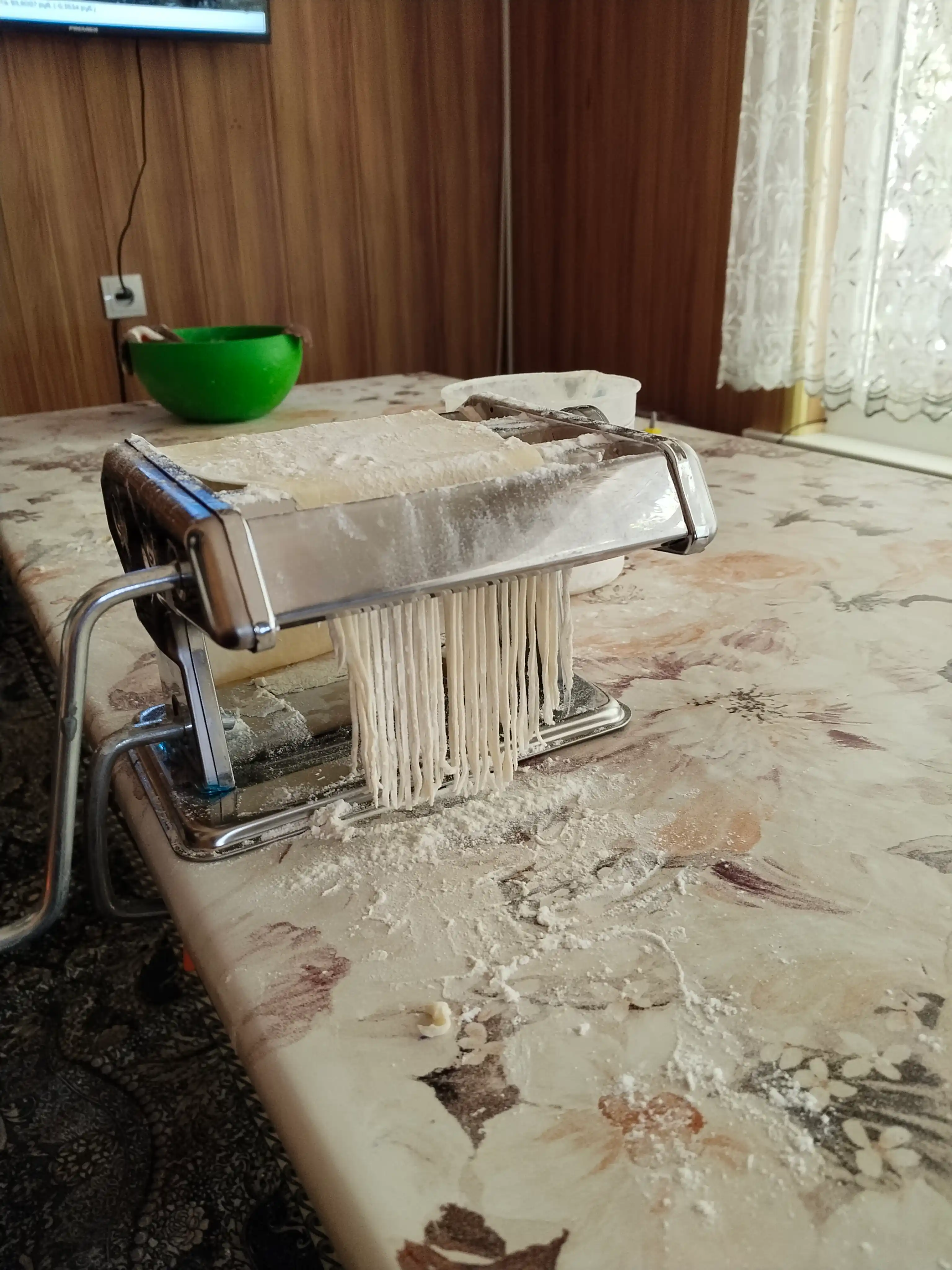 Лапшерезка ручная, для приготовления домашней пасты и раскатки теста, 15 см