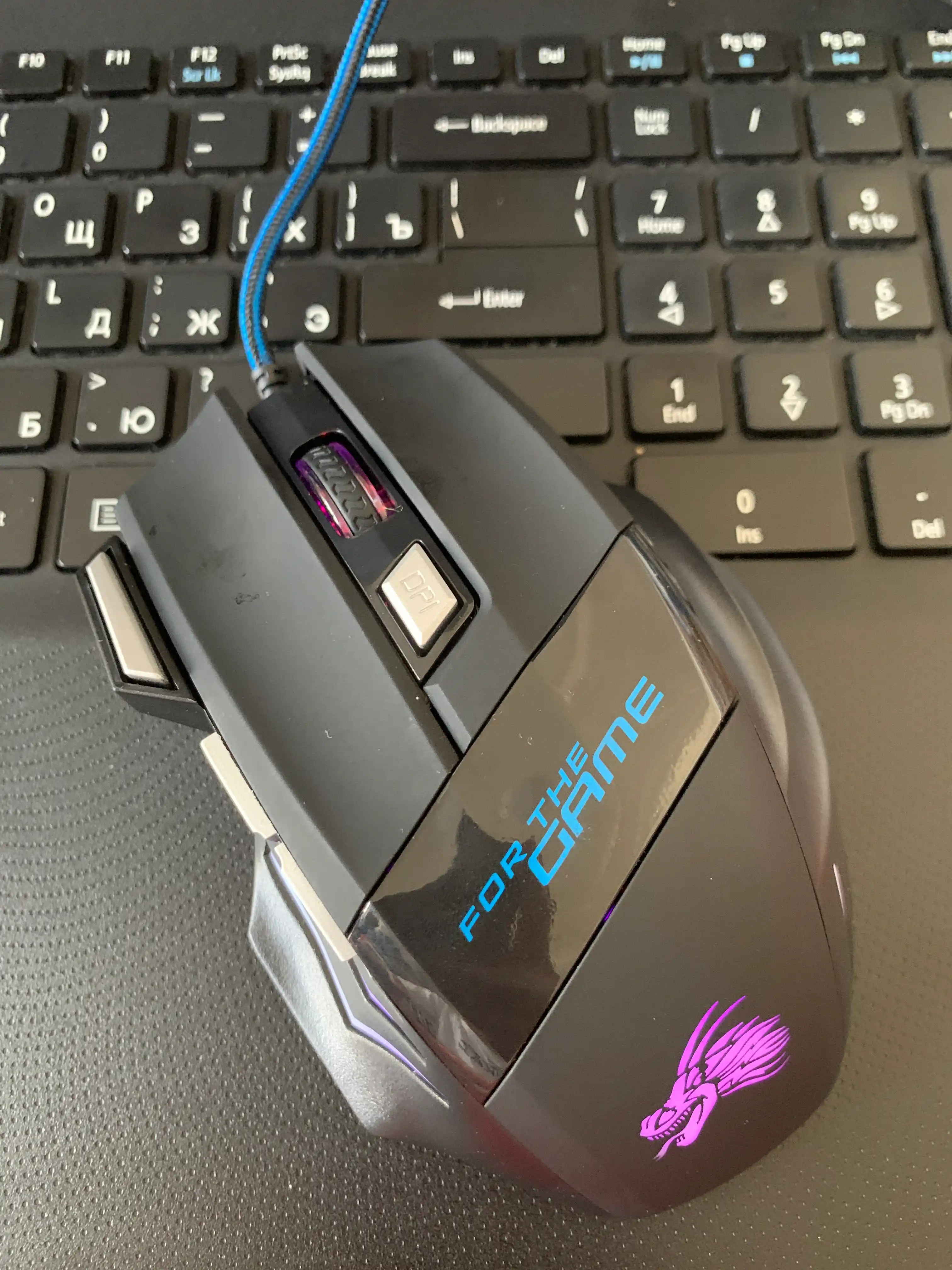 Simli o‘yin sichqonchasi, 1600 dpi RGB yoritilgan