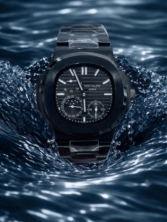 Patek Philippe Nautilus soati ko‘k soat yuzasi bilan