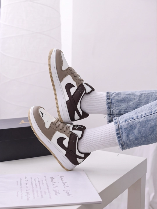 Nike, Jordan ayollar krossovkalari, ayollar krossovkalari, ayollar 36-41 o‘lchamlarda