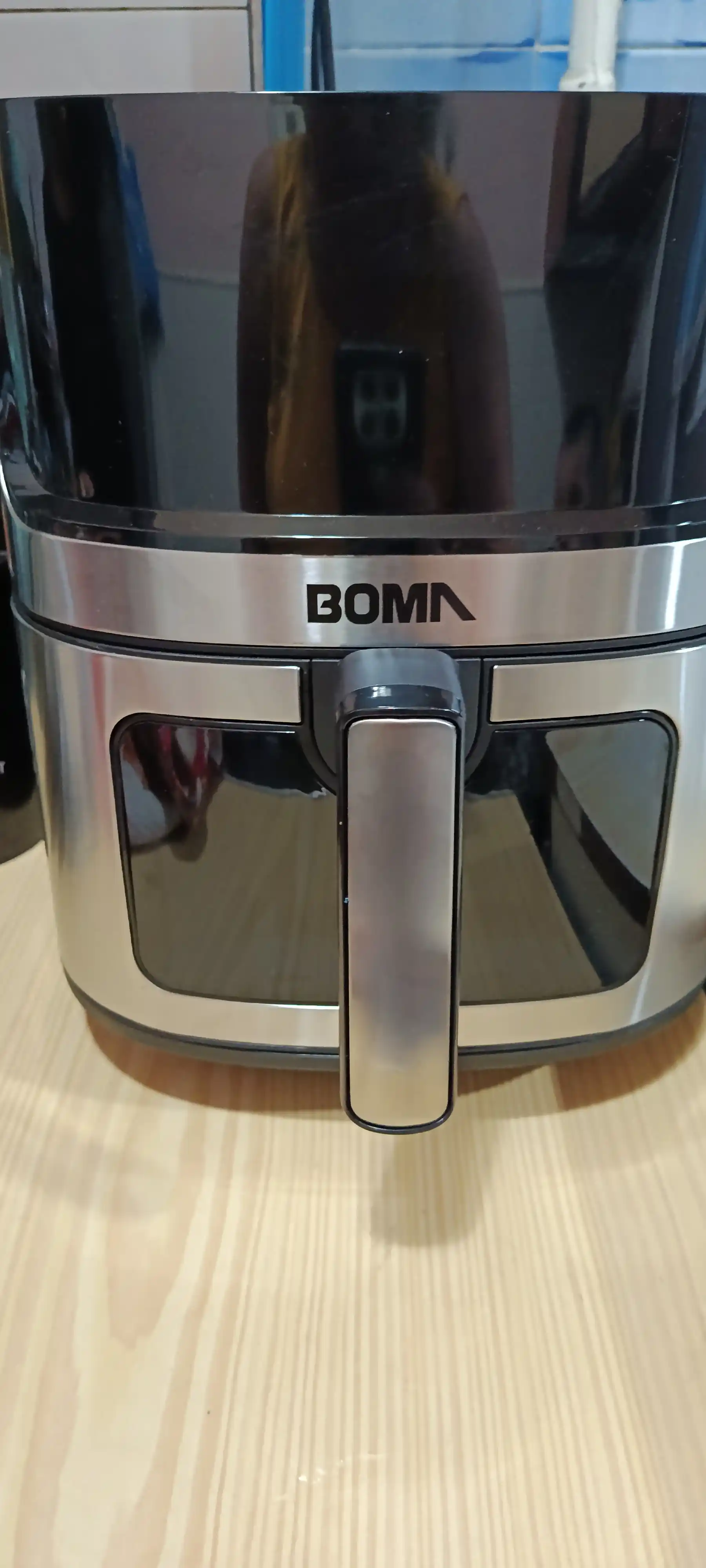 Аэрогриль BOMA 8–14л, 8–12 программ, до 2600 Вт, двойная корзина, фритюрница без масла