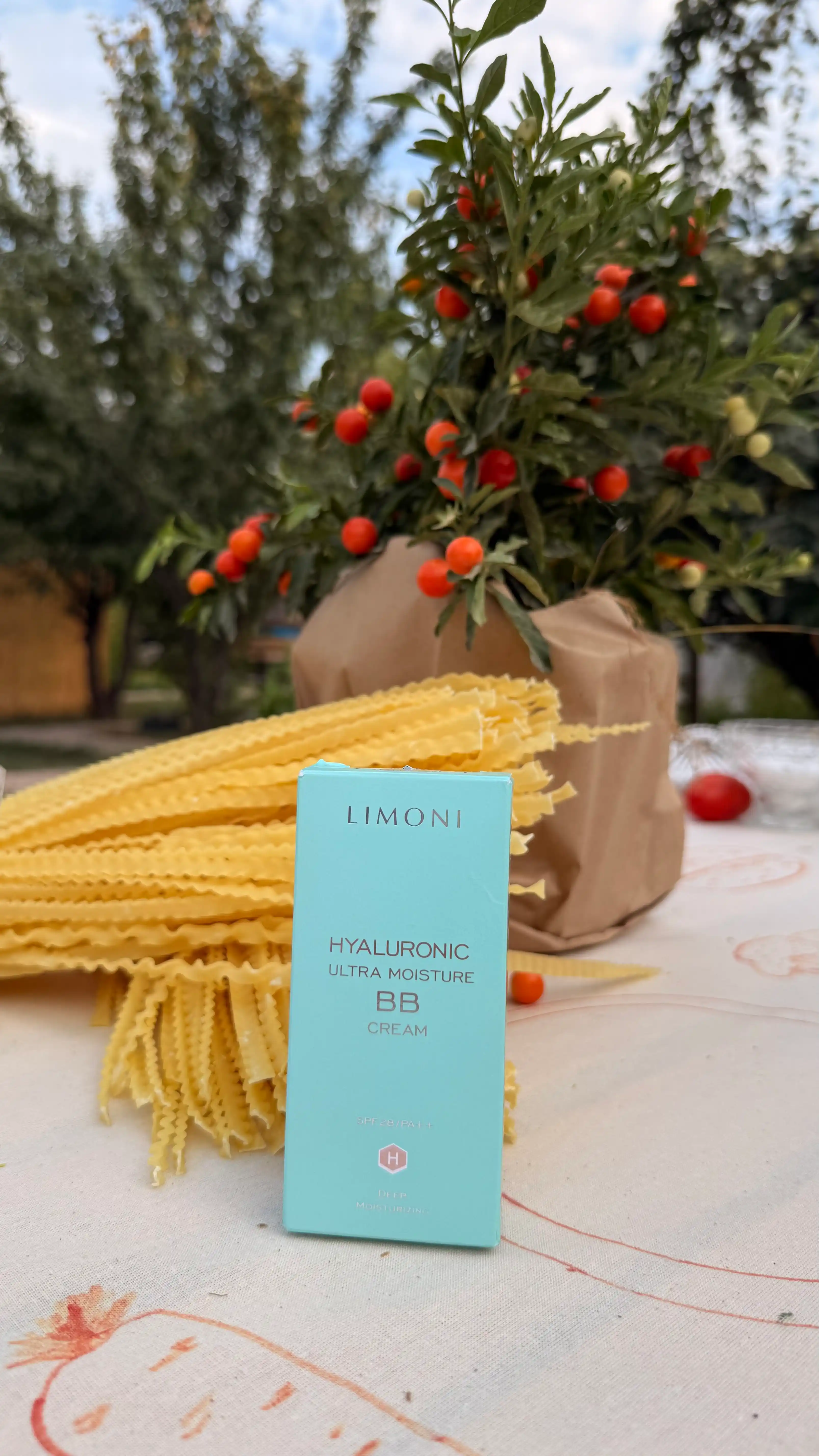 Увлажняющий ББ крем с гиалуроновой кислотой LIMONI Hyaluronic Ultra Moisture BB Cream, 50 мл