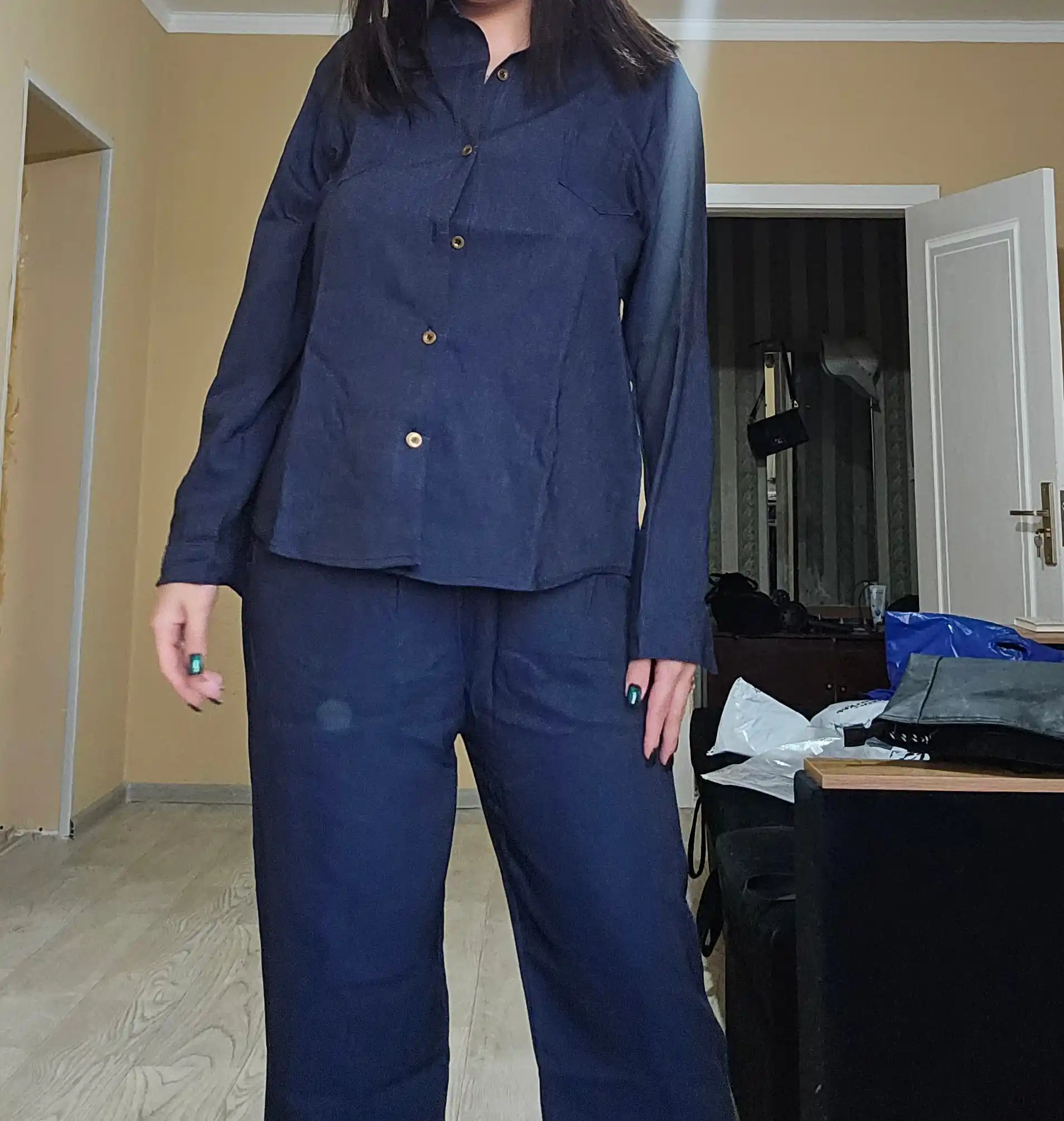 Ayollar jinsi kostyumi, rubashka va keng shim, M–3XL o‘lchamlar — ELLY FASHION