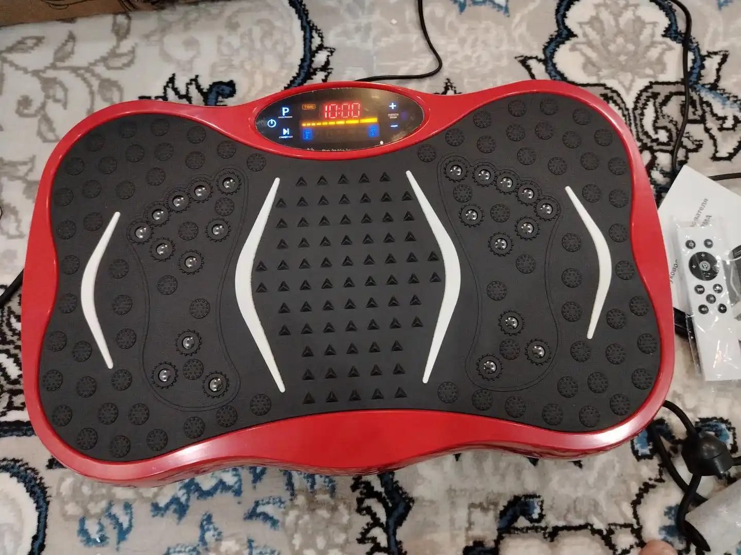 Vibratsion fitnes platforma — massaj funksiyasi, pult KECHITE+ Bluetooth